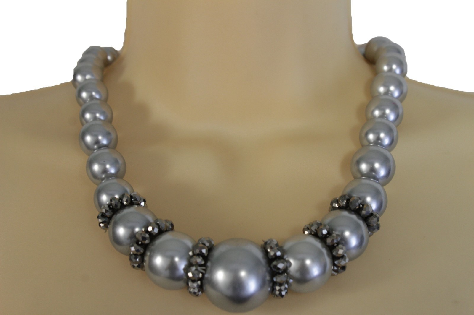 NEW Women Fashion Jewelry Short Necklace Grey Silver Imitation Pearl Beads