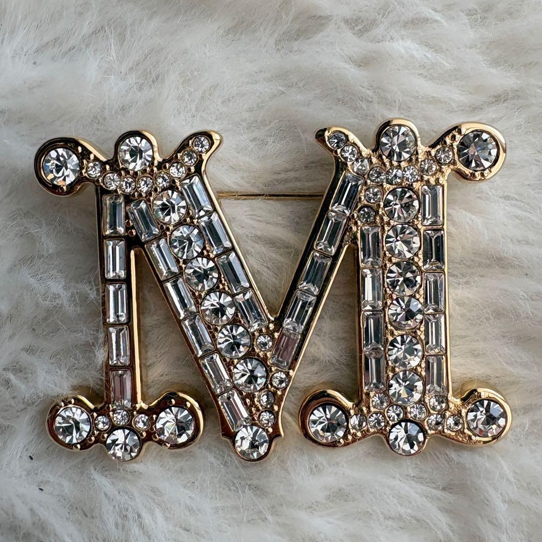 Max Mara Vintage Luxury Crystal M Logo Gold Brooch Pin Made in Italy Mint