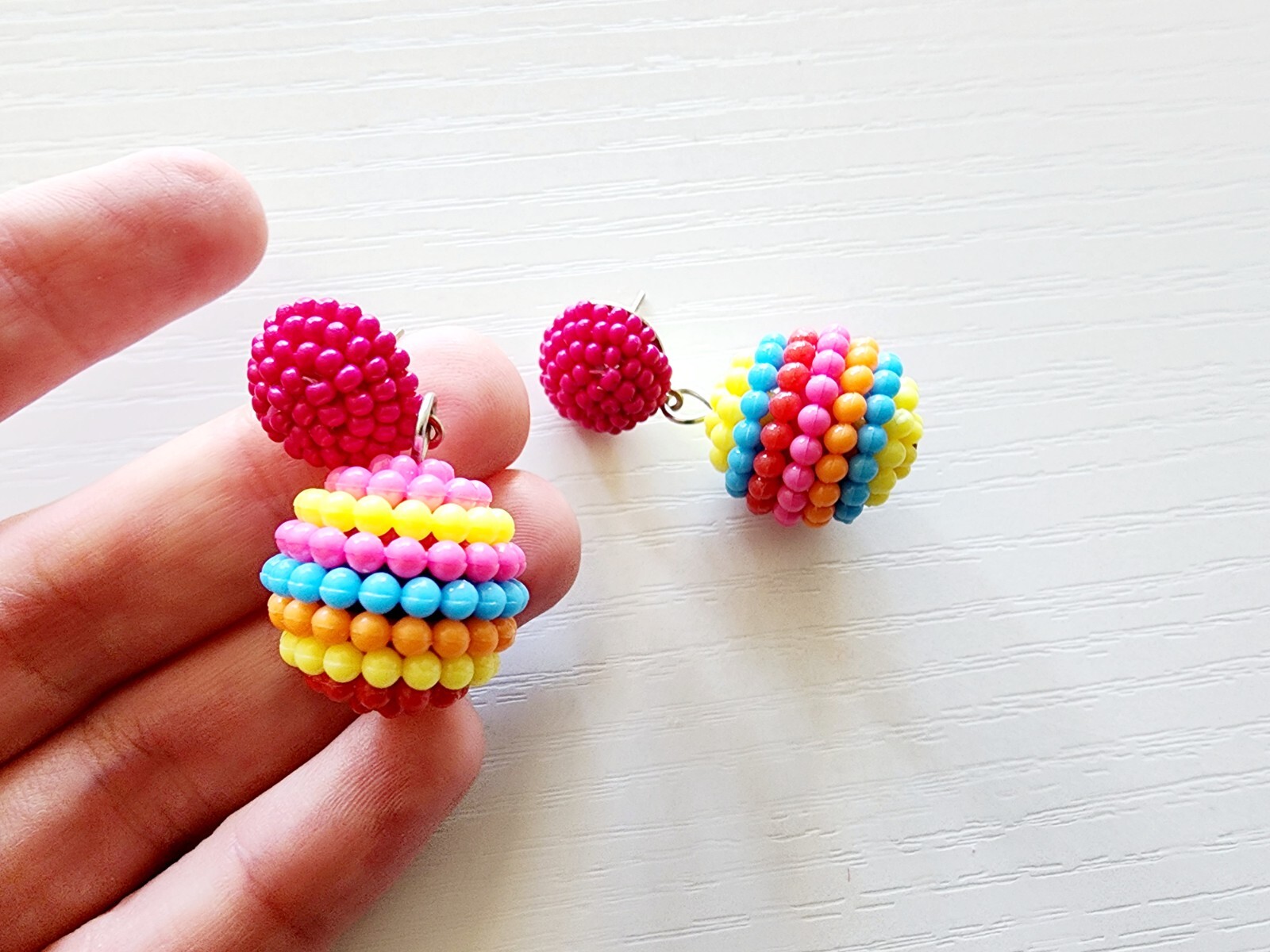 Multi-Colored Beaded Stud Earrings – Elegant Seed Bead Ball Design