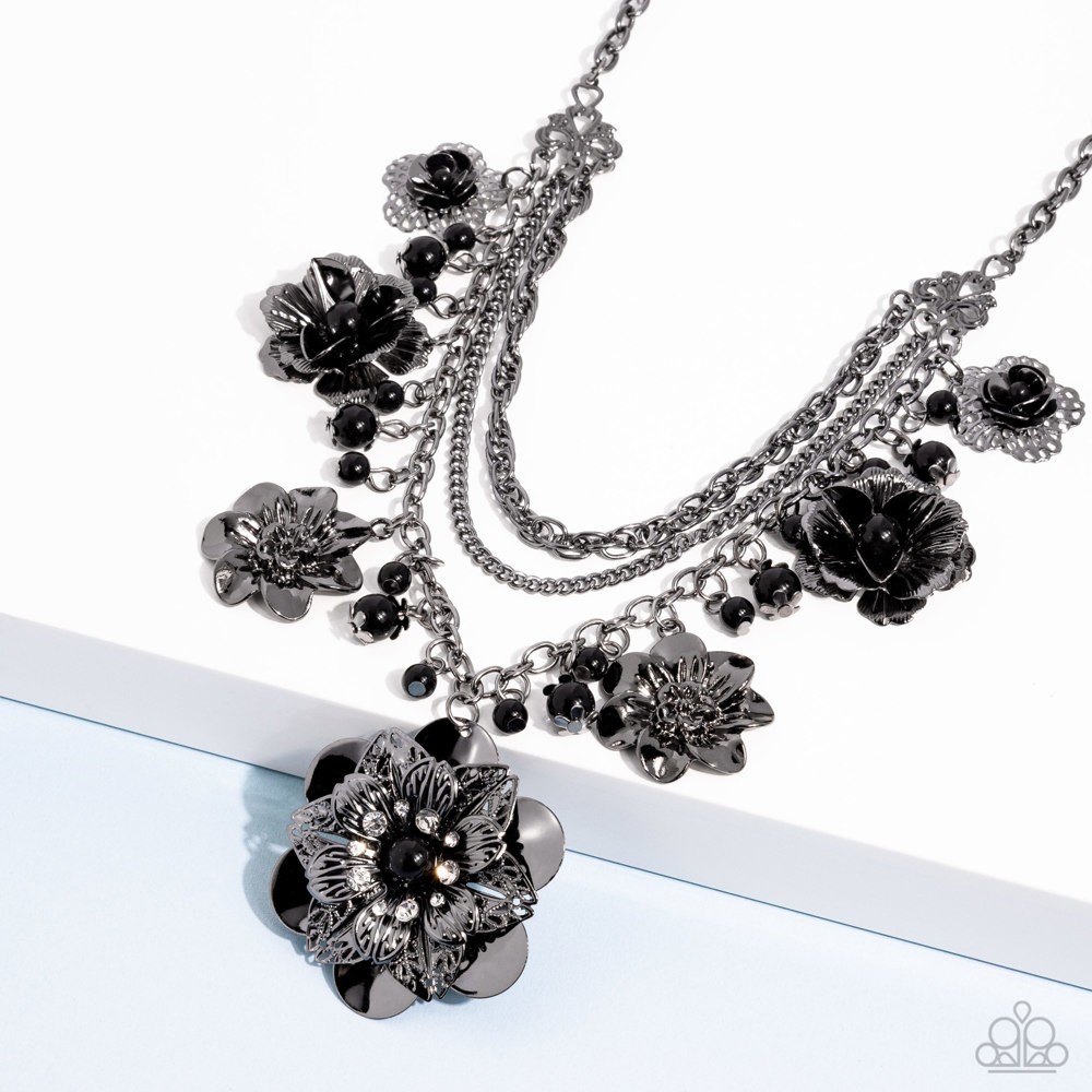 Paparazzi – Black -2013 Zi Collection Necklace & Earrings – Vault Bring Back