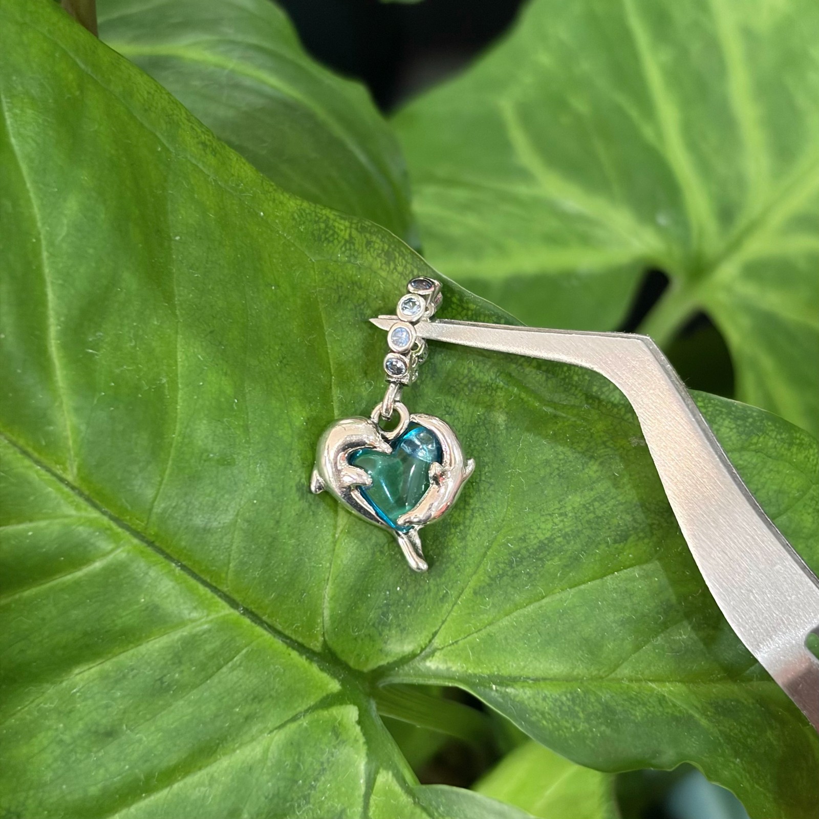 100% NEW PANDORA #793924C01 Blue Murano Glass Dolphins Dangle Charm WITH BOX