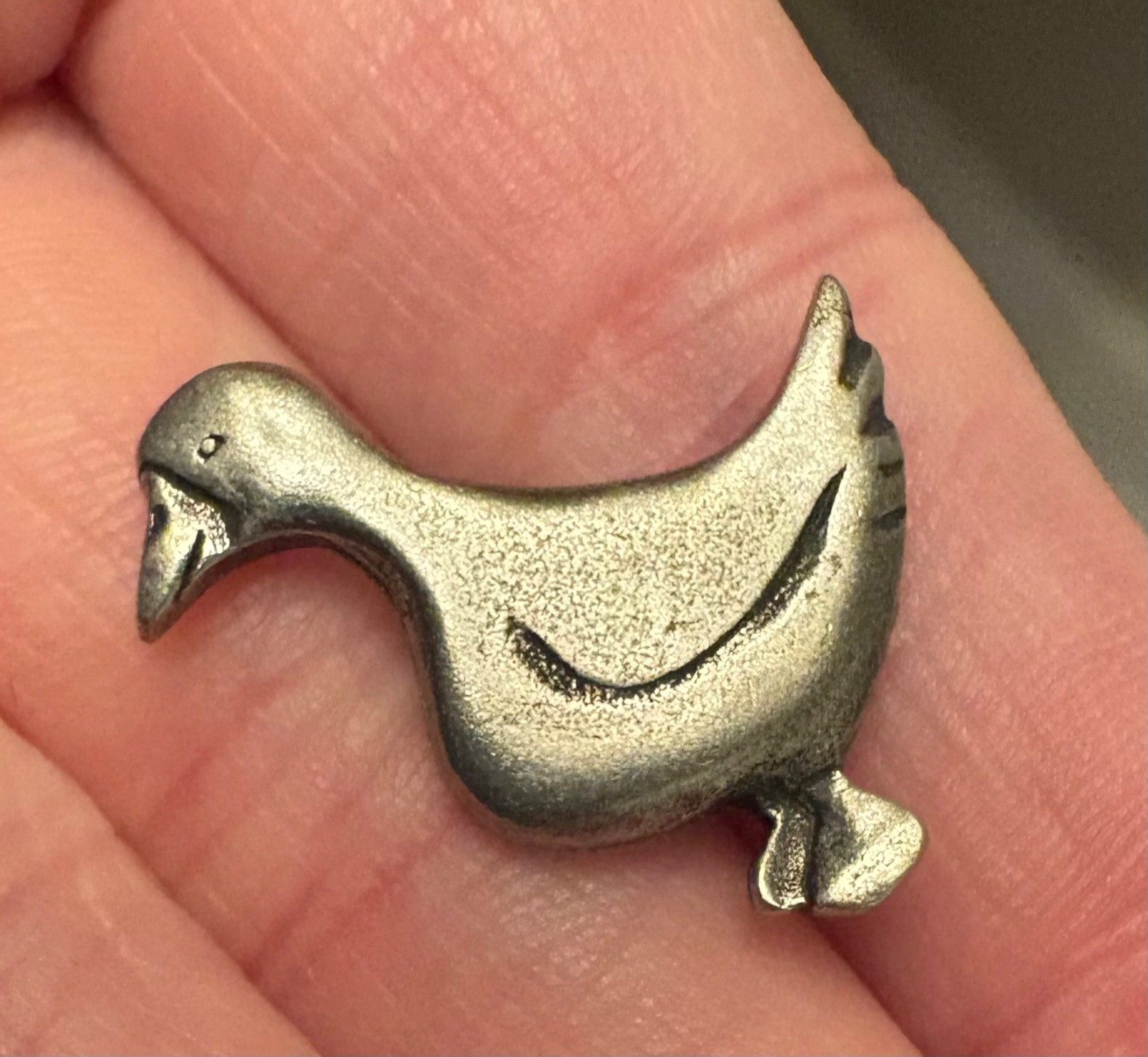 Vintage Pewter Duck Pendant 0.75″ Maiden Vermont Signed DP Ltd 1986 Danforth