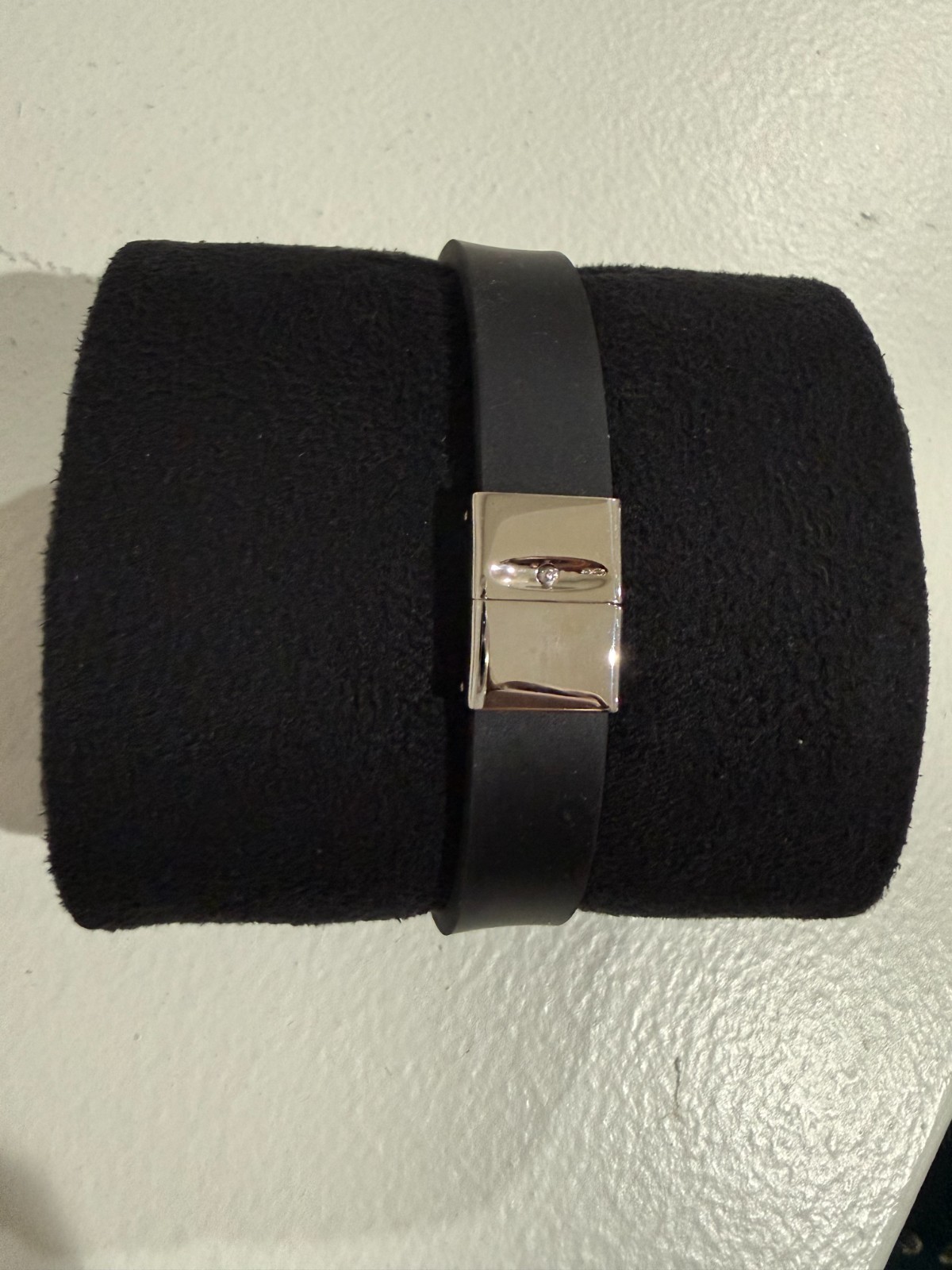 New! 8 inch Black and Green Silicone/Stainless Steel Bracelet/Wristband