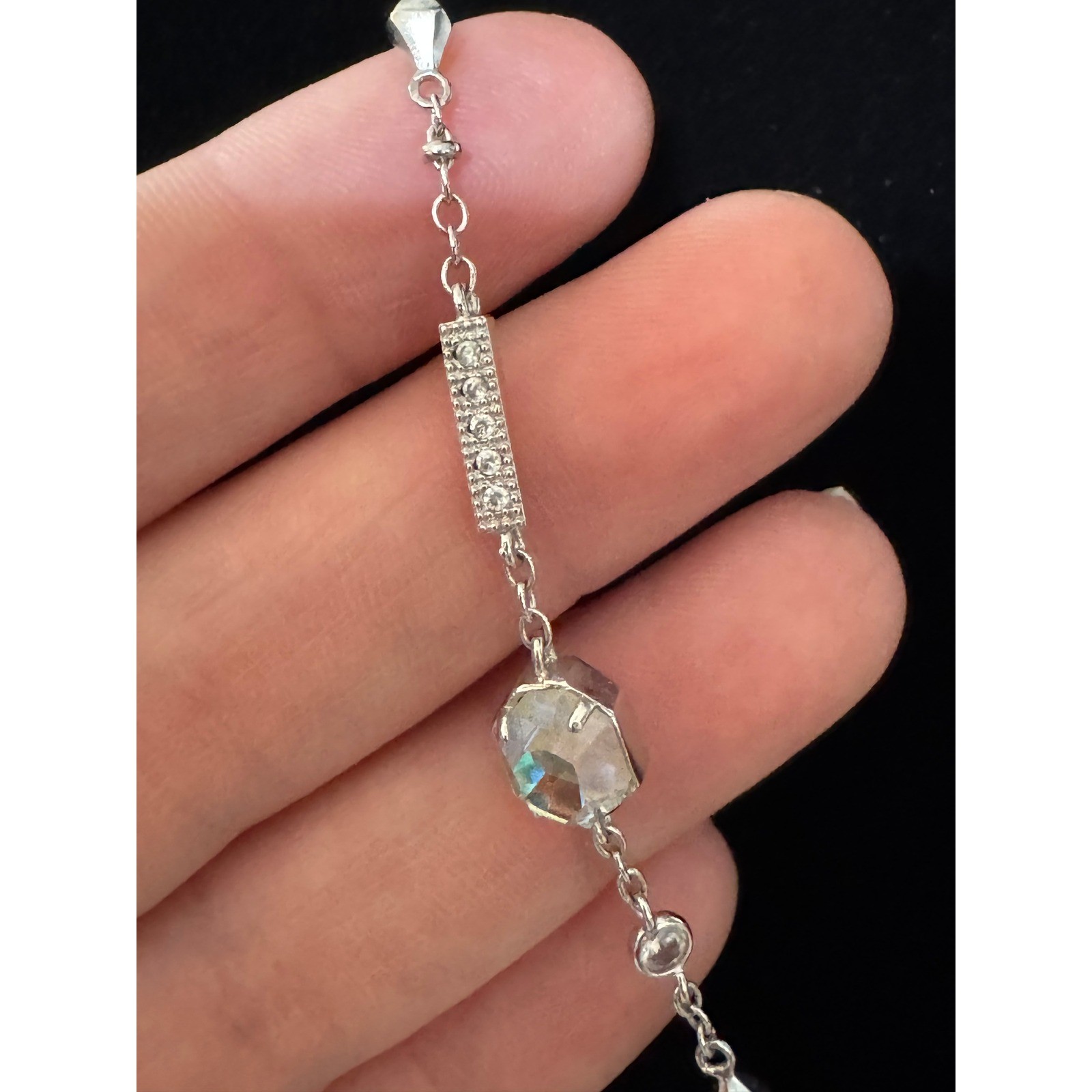 Kendra Scott Necklace Adjustable Silver Iridescent Dichroic Glass Bolo Bead