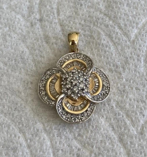 Flower Shape Charm Pendant Necklace Simulated Diamond 14K Yellow Gold Plated