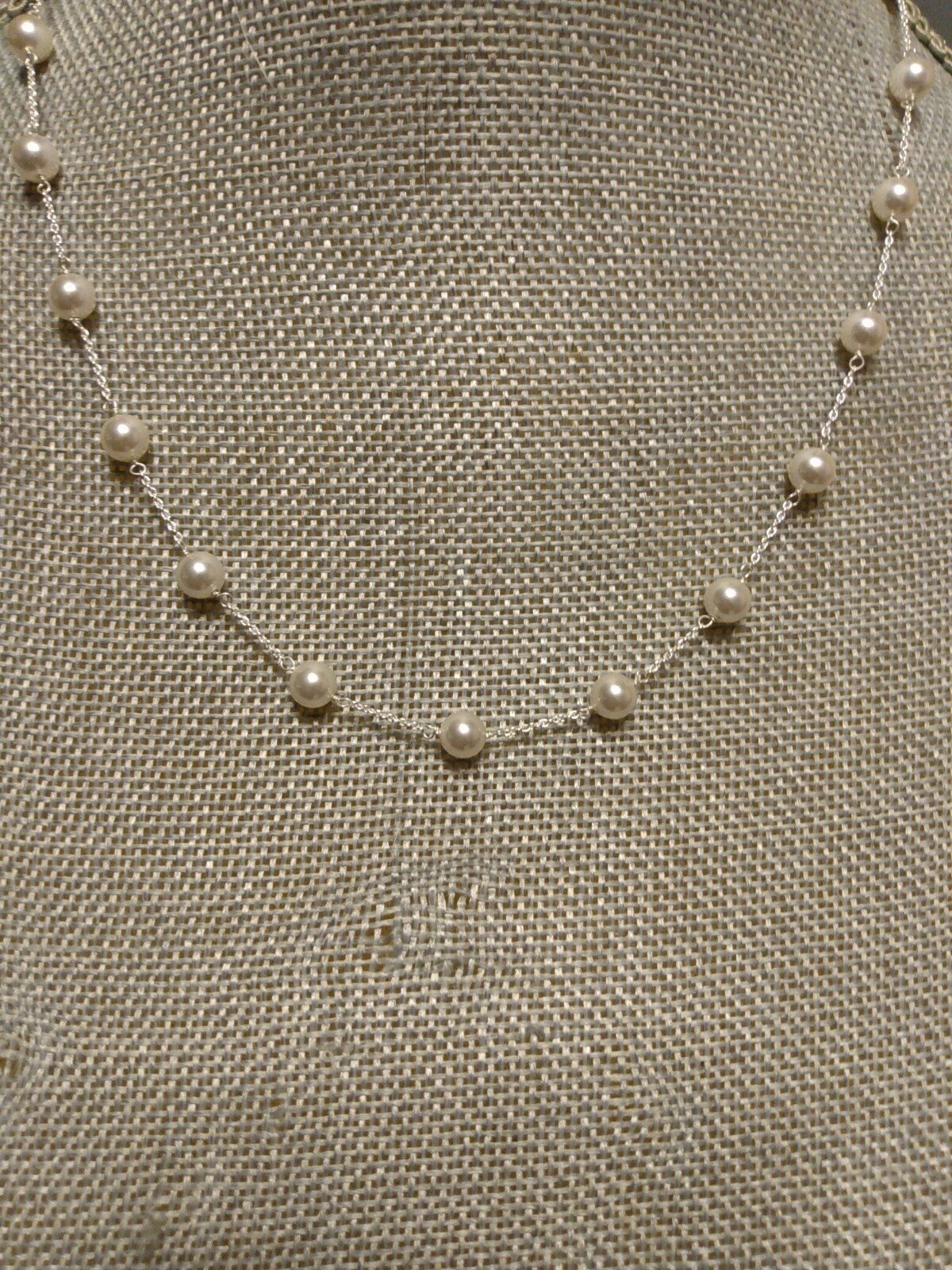 Necklace Sterling 22″ & Earrings Made With Pearl Crystal From Swarovski (AA98)