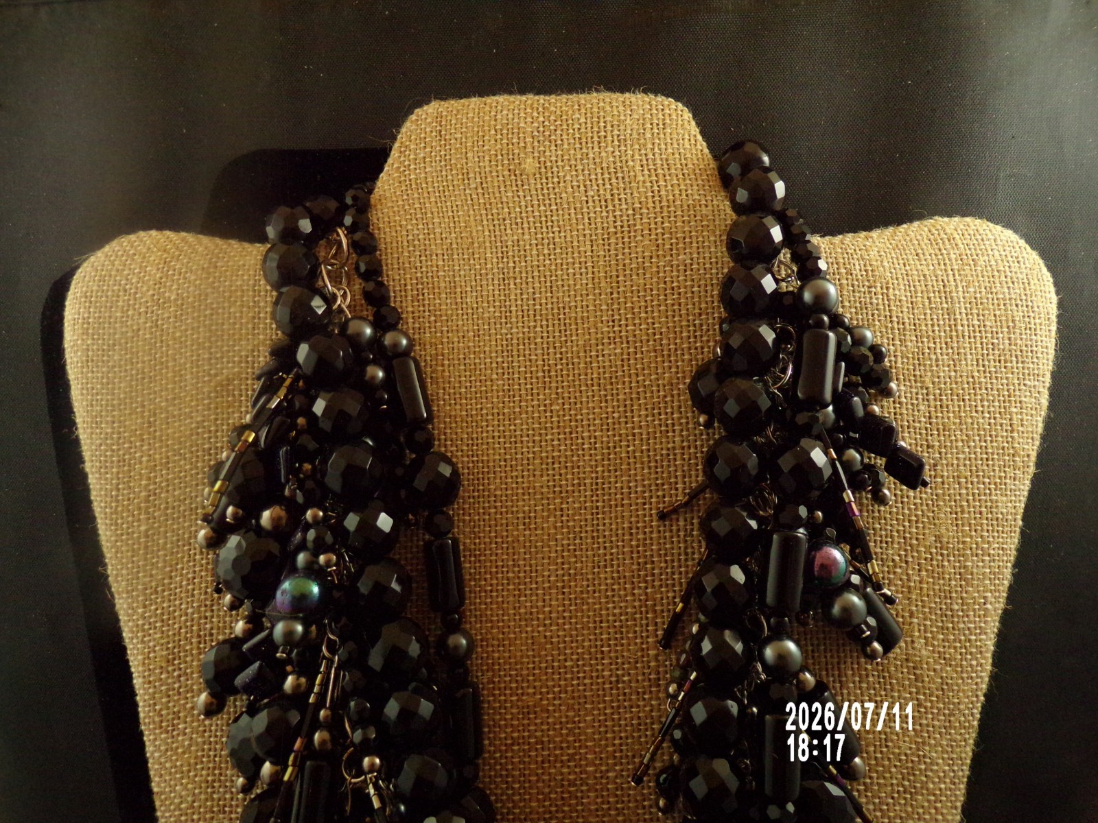 Black Bead Cluster Iridescent Statement Collar Necklace & Earrings (117)