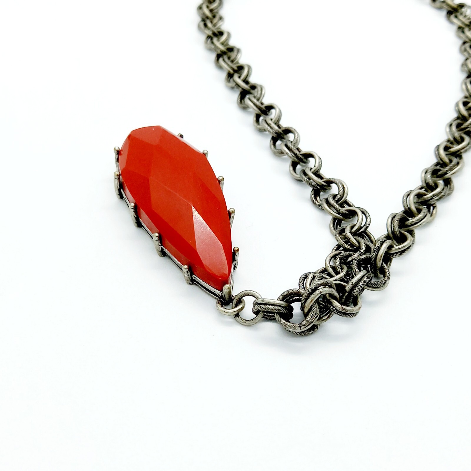 Chainmail Pewter T Bar Necklace Red Pendant 17.5″