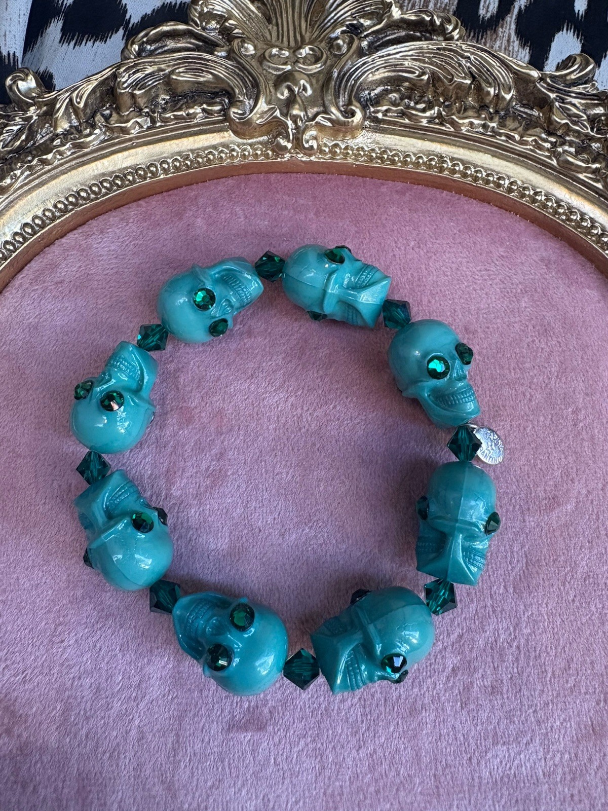 Tarina Tarantino Vintage Emerald City Teal Green Lucite Skull Swarovski Bracelet