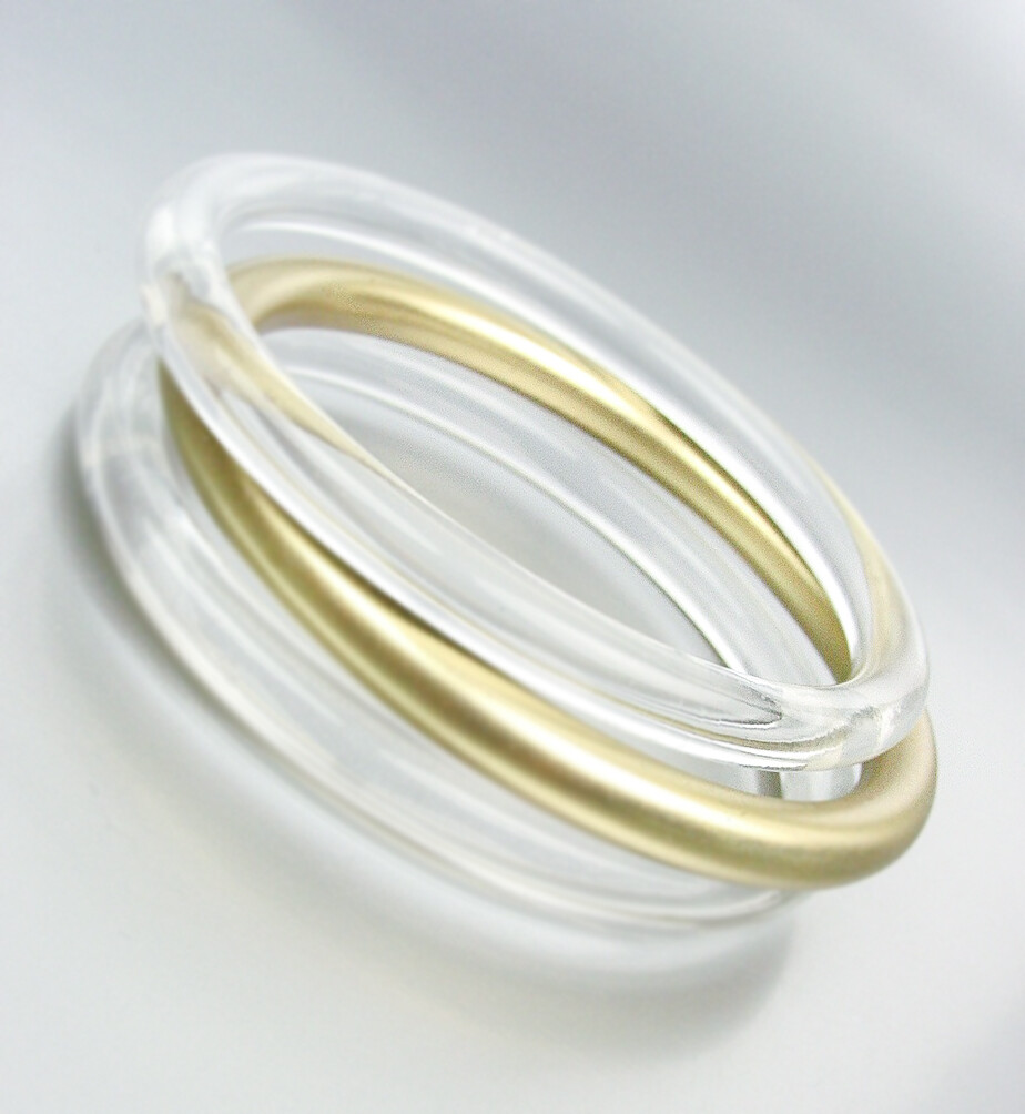 CLASSIC 3 PCS Clear Resin Mat Gold Lucite Round Bangle Bracelet Set