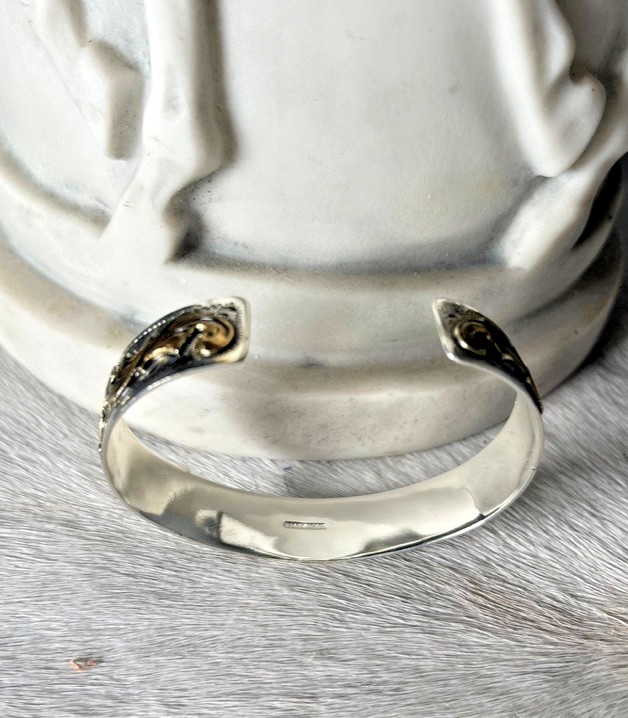 Western Womens Bracelet 6 3/8 x 1/2 in Band Silver Gold Cuff Cowboy Adjust