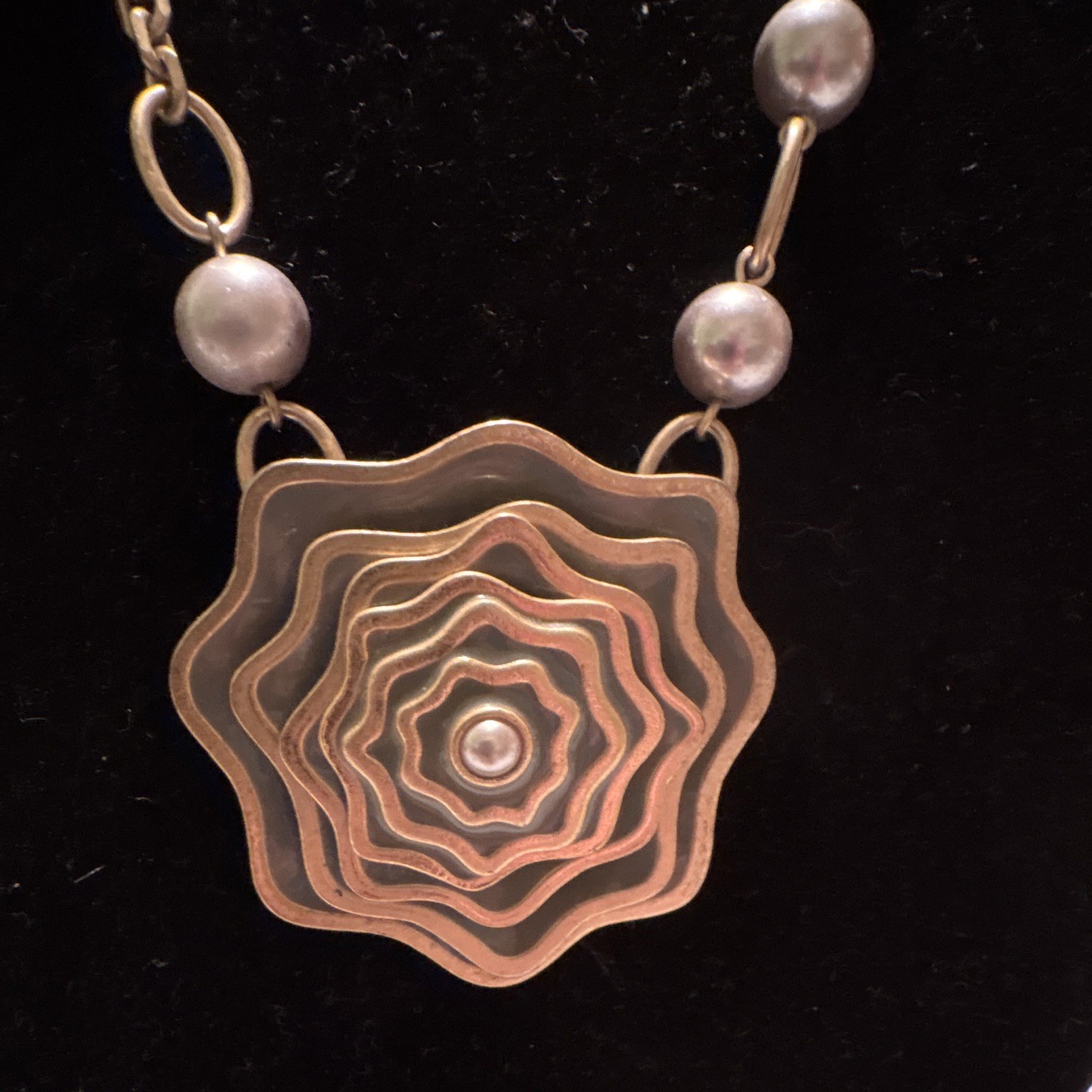 Sophie Gold Tone Cable Chain Necklace Flower Charm Pendant Simulated Gray Pearls