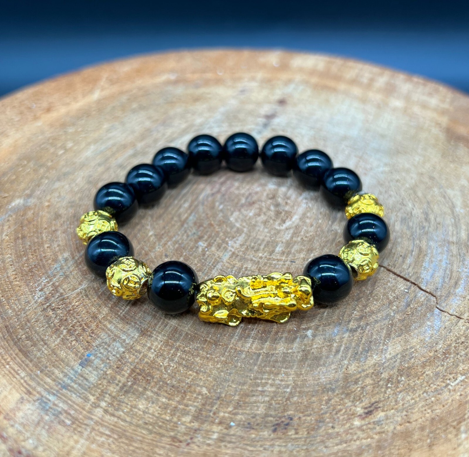 Gold Pixiu Charm Black Stone Beaded Spiritual Lucky Brave Bracelet for Wealth