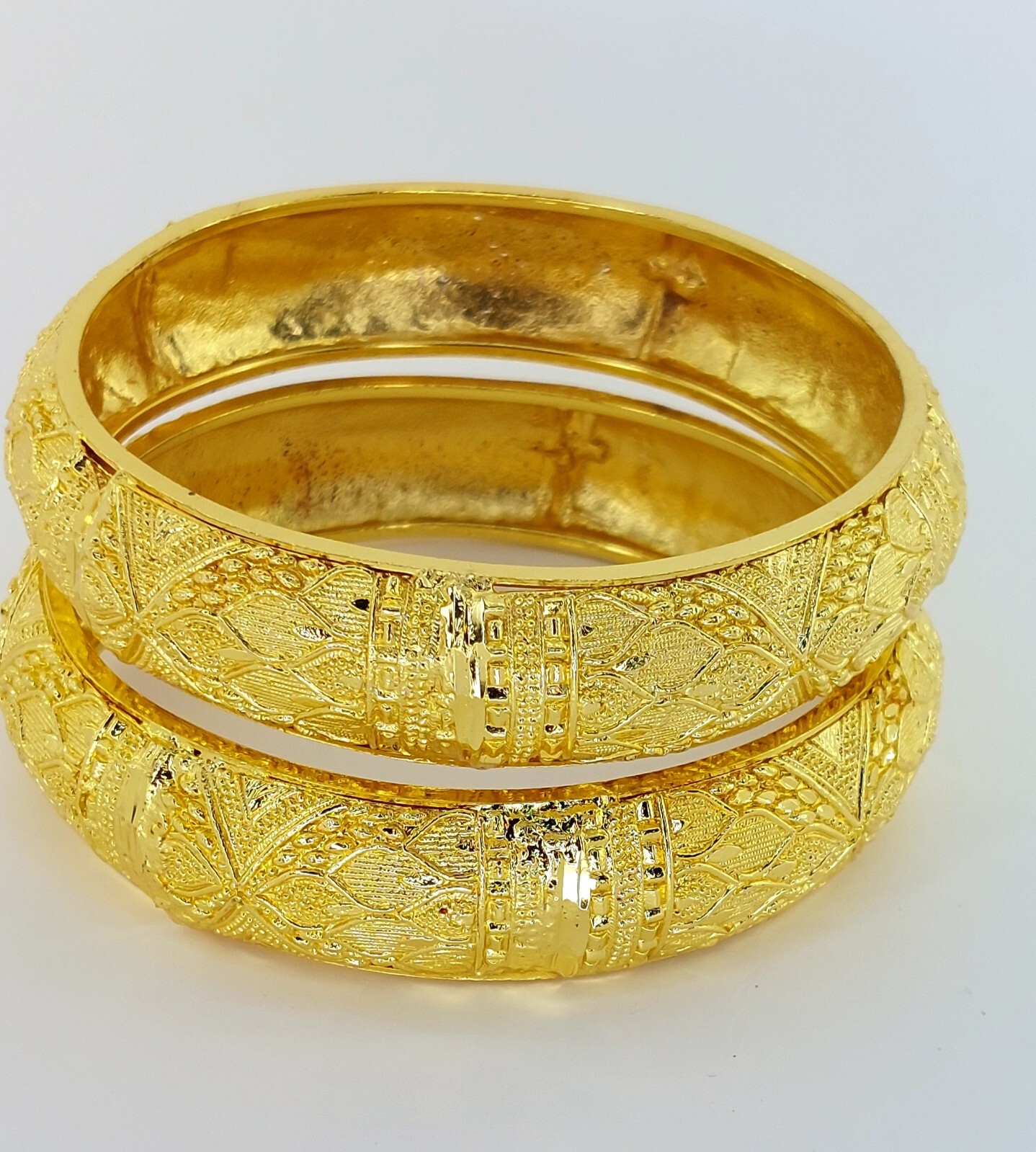 GOLD PLATED STUNNING THICK CHURRI KARRA BANGEL BRACELET SET NEW MODREN DESIGN