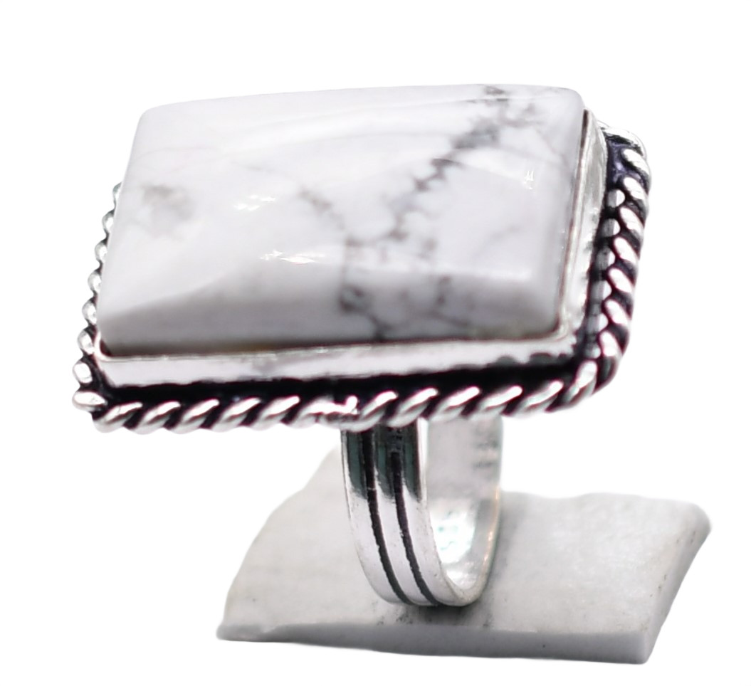 Howlite Natural Gemstone Antique Silver Plated Ring US Size-7 R 5279