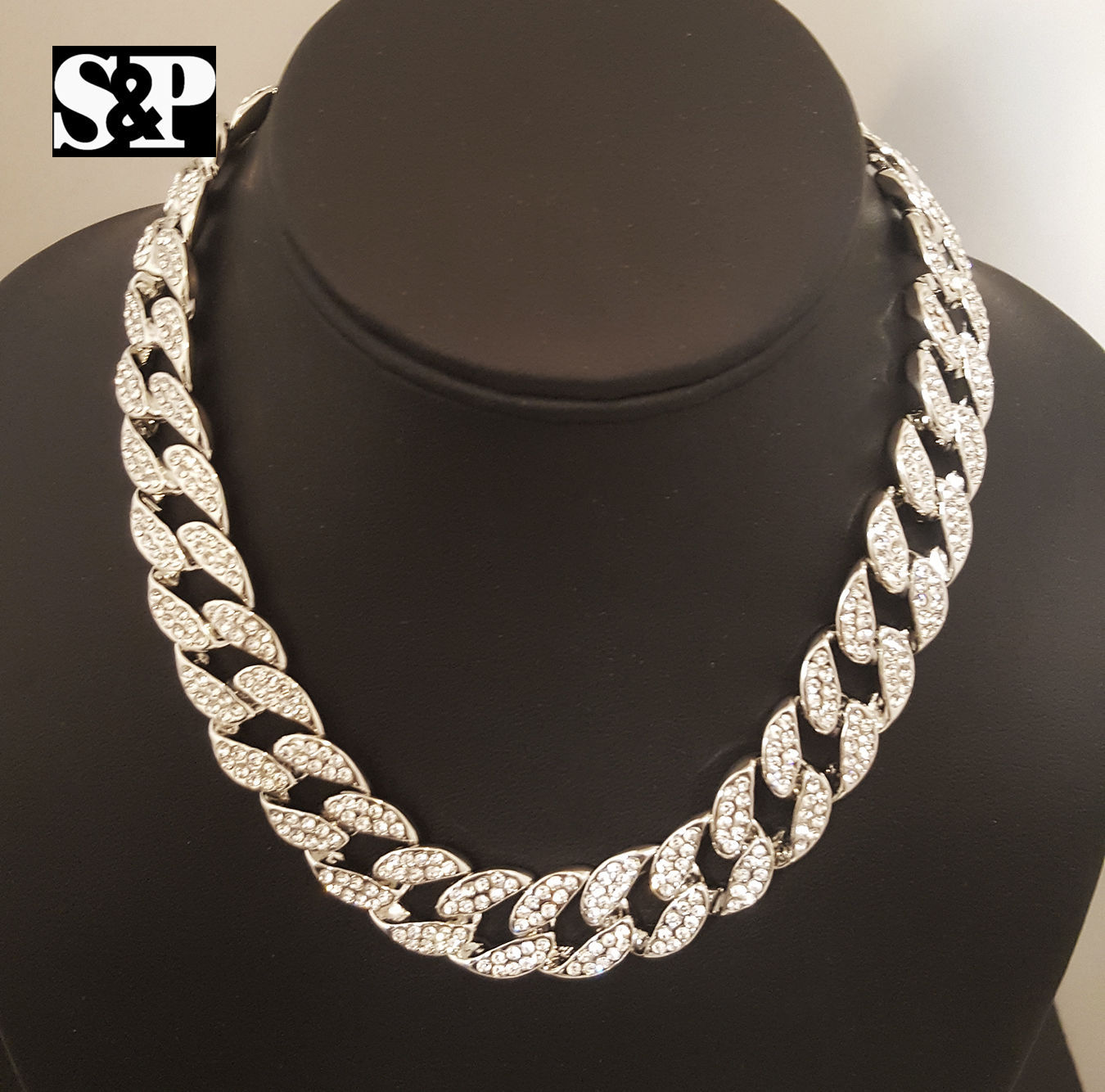 TEE GRIZZLEY HALF MAN HALF BEAST & 16″ Full Iced Cuban & Tennis Choker Chain Set