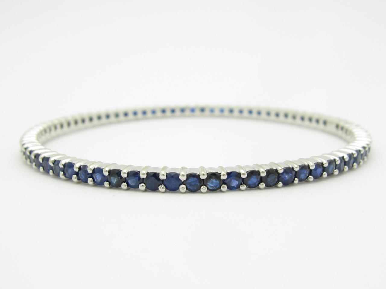 18k White Gold Blue Sapphire Eternity Bangle Bracelet 9.02ct tw 15.2 Gr 3.46mm W