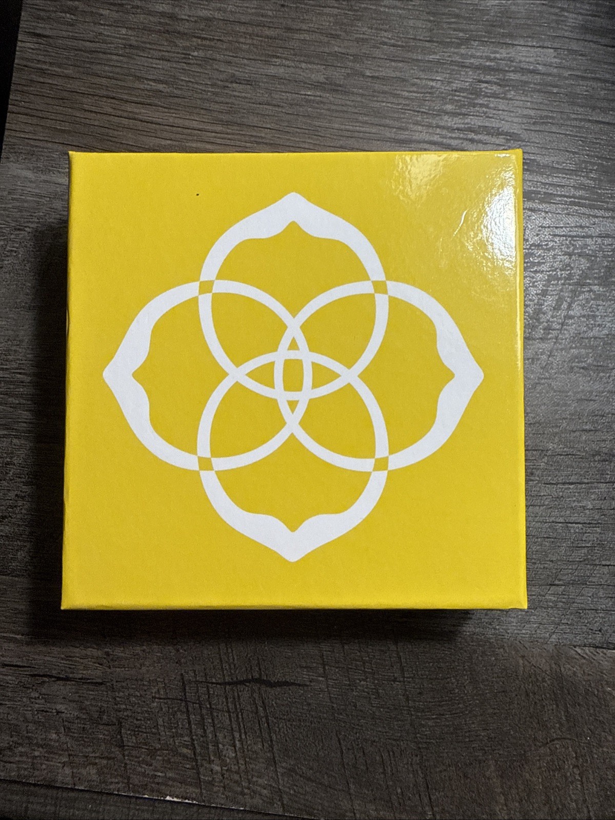 Kendra Scott Gold MOP Marquise Link Bracelet Original Box