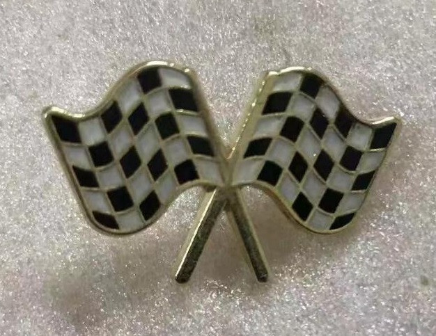 CHECKERED RACECAR USA Crossed Friendship Flag Lapel Pin Badge