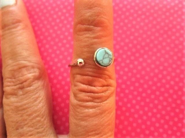 Turquoise bead ball bar ring