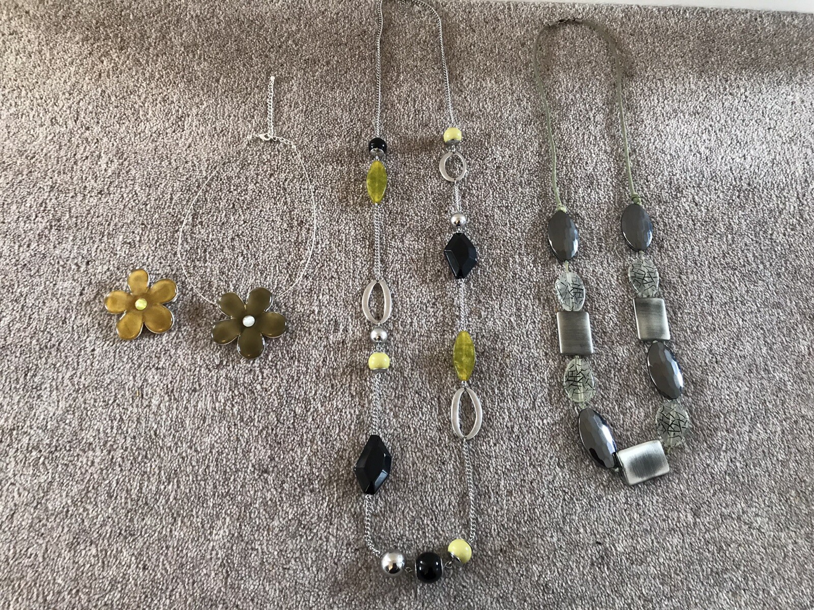 Next Costume Jewellery Necklace X3 Green – Excellent Condition