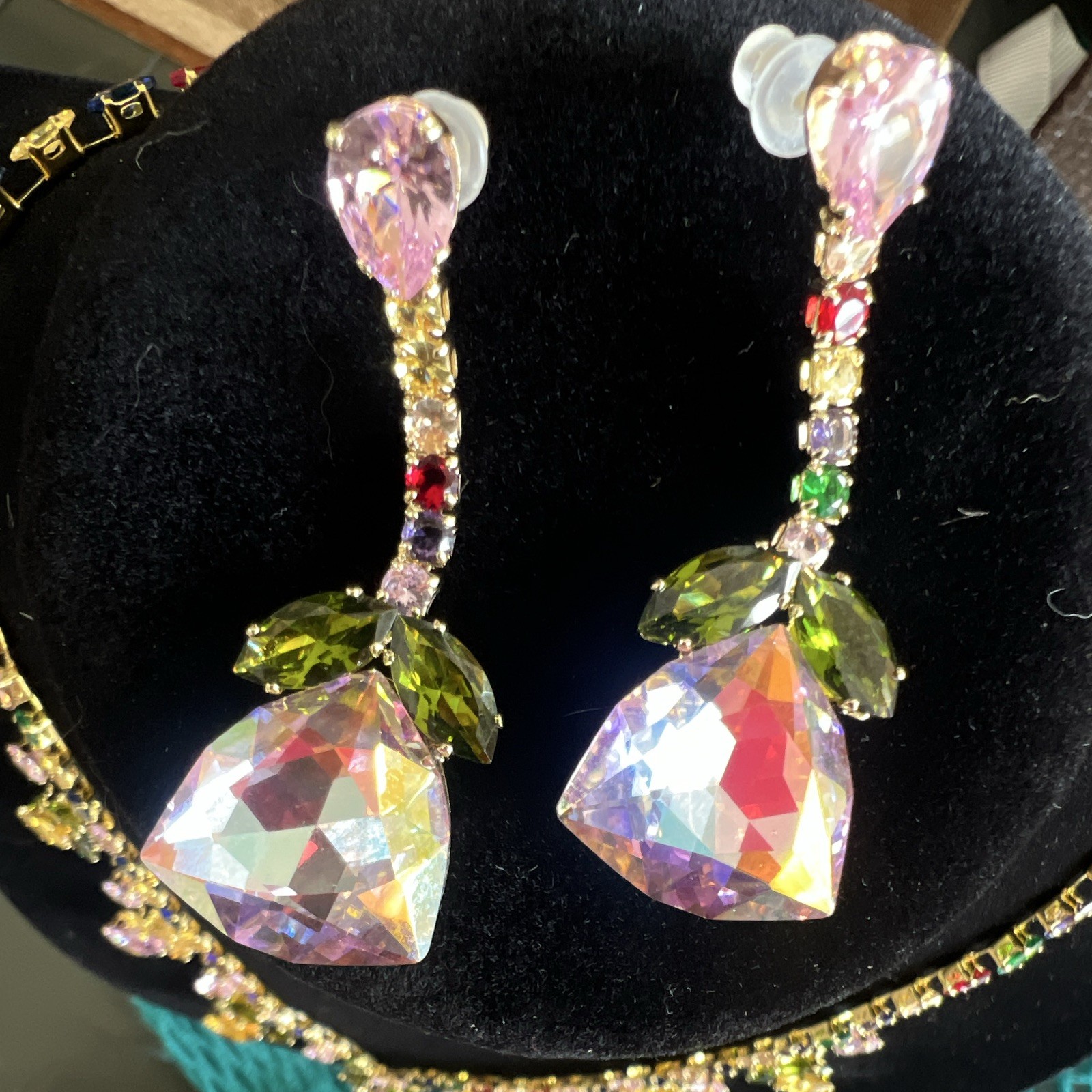 Multicolor Crystal Teardrop Necklace & Drop Earrings Jewelry Set