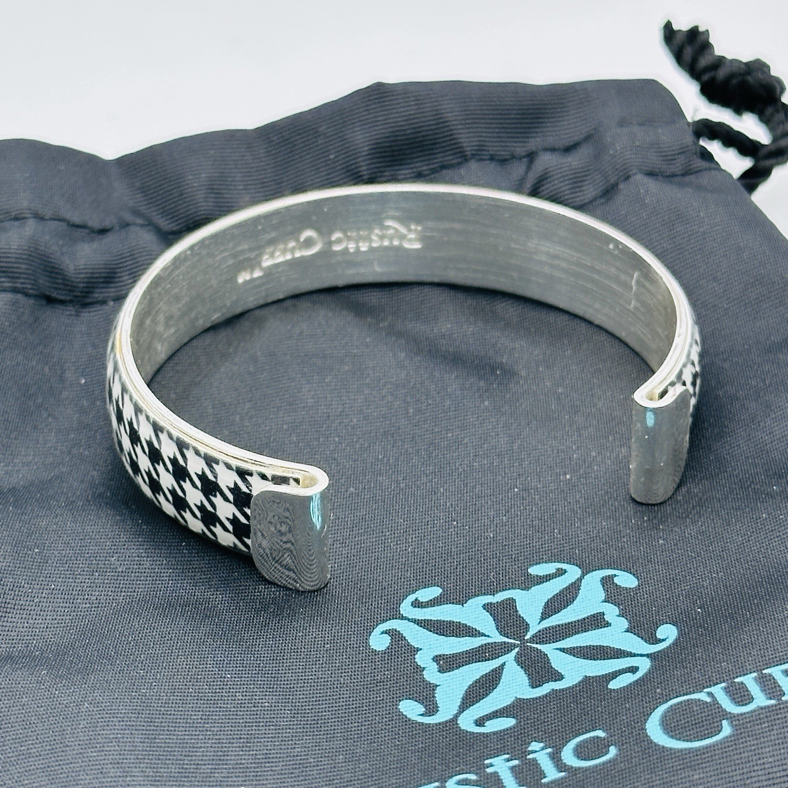 RUSTIC CUFF Houndstooth Enamel Cuff Bracelet Black White Silver Tone Metal Pouch