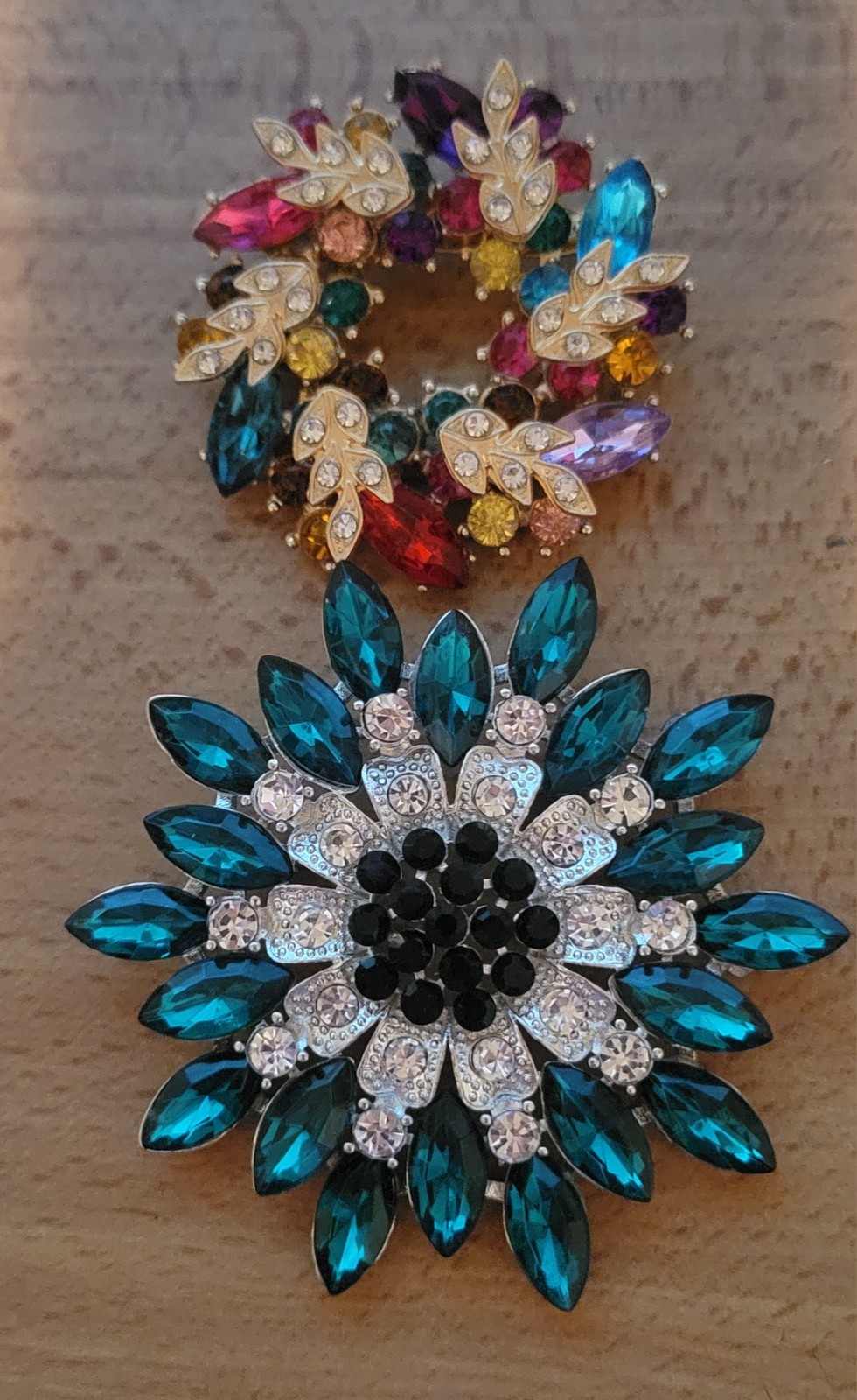 Big Beautiful Green Multicolor Flower Floral Brooch Pin Jewelry Lot CA USA P137
