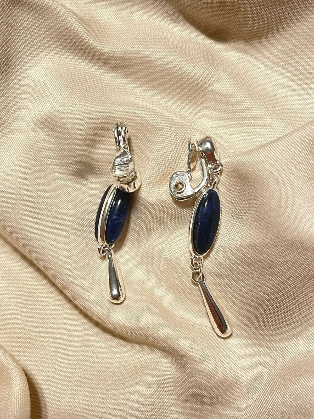 Vintage Monet Silver Tone Blue Marquise 2-Stone Dangle Drop Clip-on Earrings
