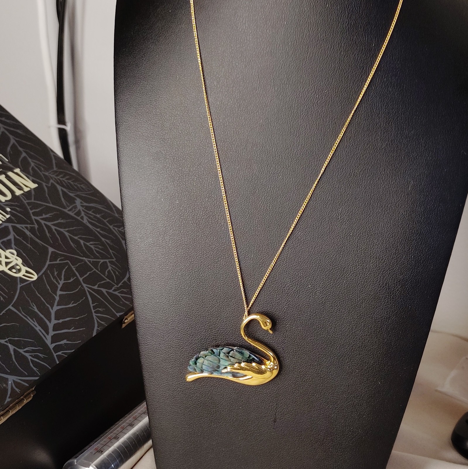 Gold Tone Abalone Swan Pendant Necklace Blue Accents Cable Chain Spring R