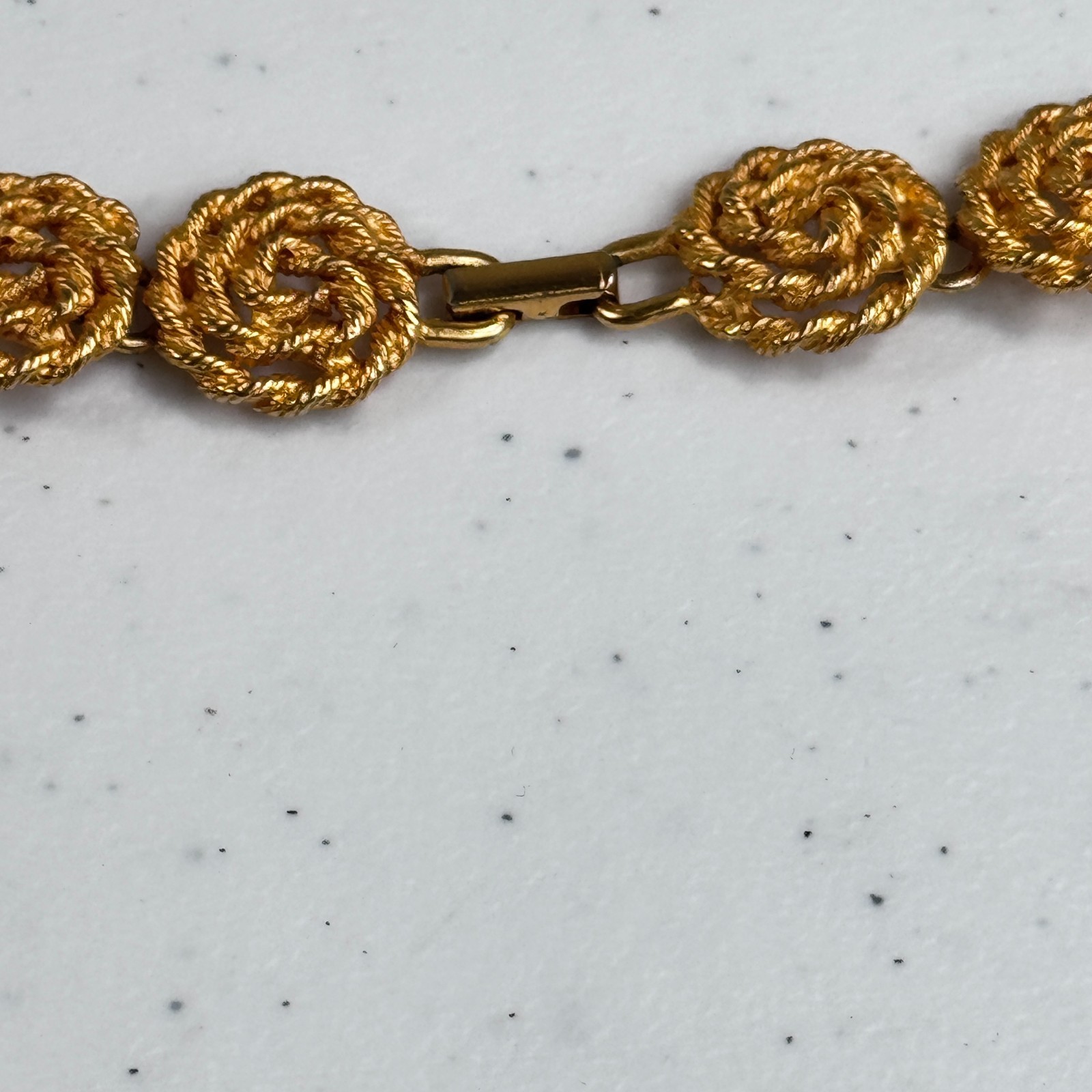 Vintage Necklace Gold Tone Swirl Spiral Chain Rosette Twisted Rope Floral Link