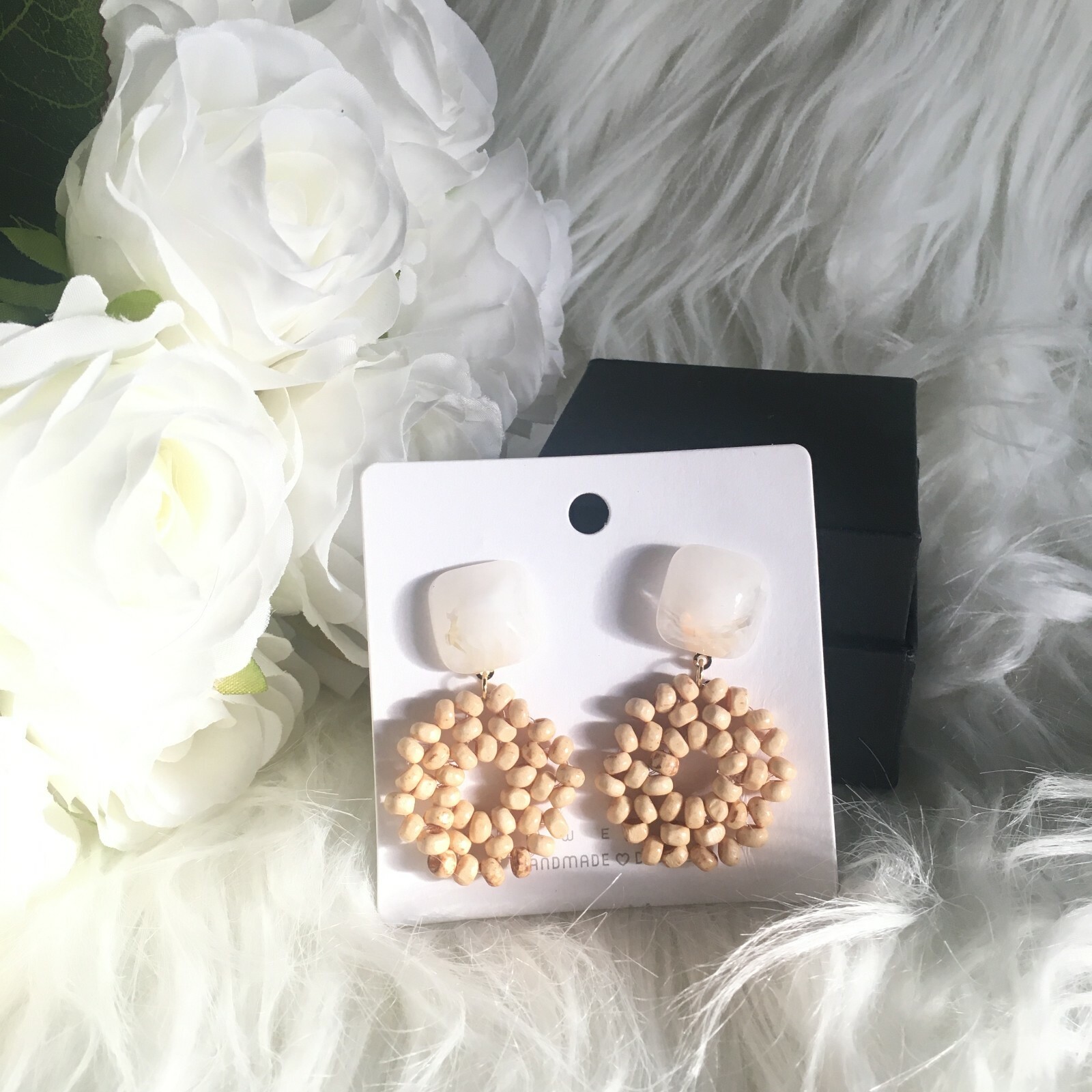 NWT Gorgeous Handmade Wood Dangle Drop Earrings with Gift Box