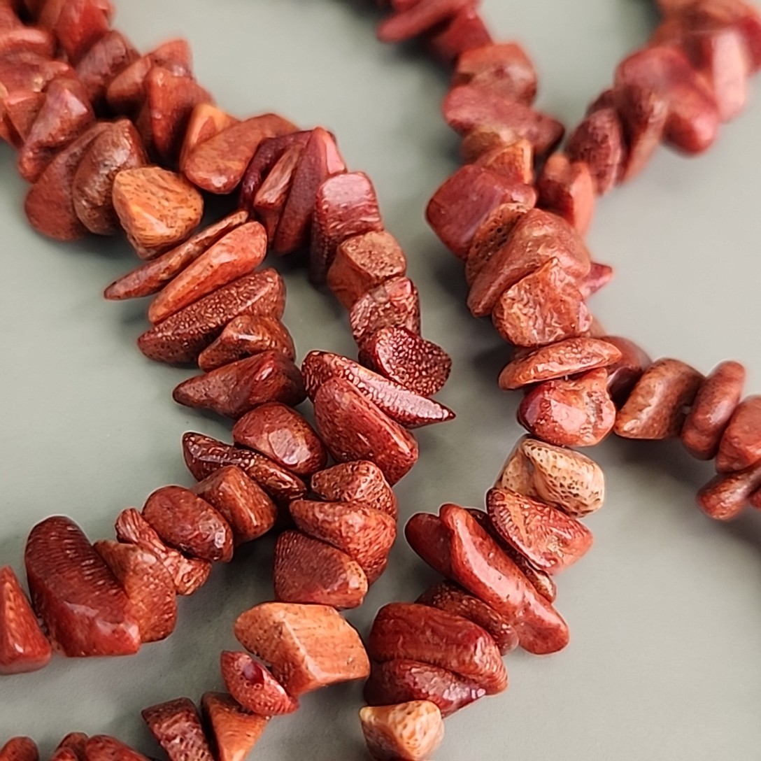 Red Dyed Coral Beaded Necklace Nugget Beach Sea Life 34″