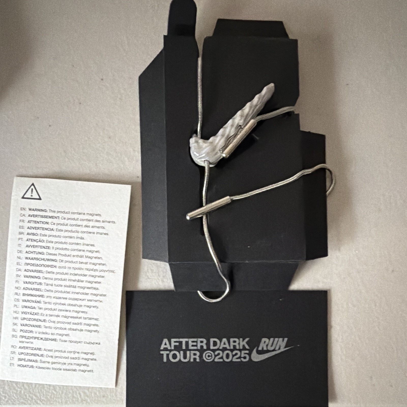 Nike After Dark Run Tour Medal 2025 Chain Necklace Silver Tone Made in Italy