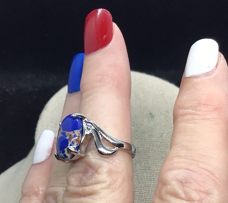 Silver Tone Blue/Tan Line Glass Stone Fashion Ring Sz 7 G387