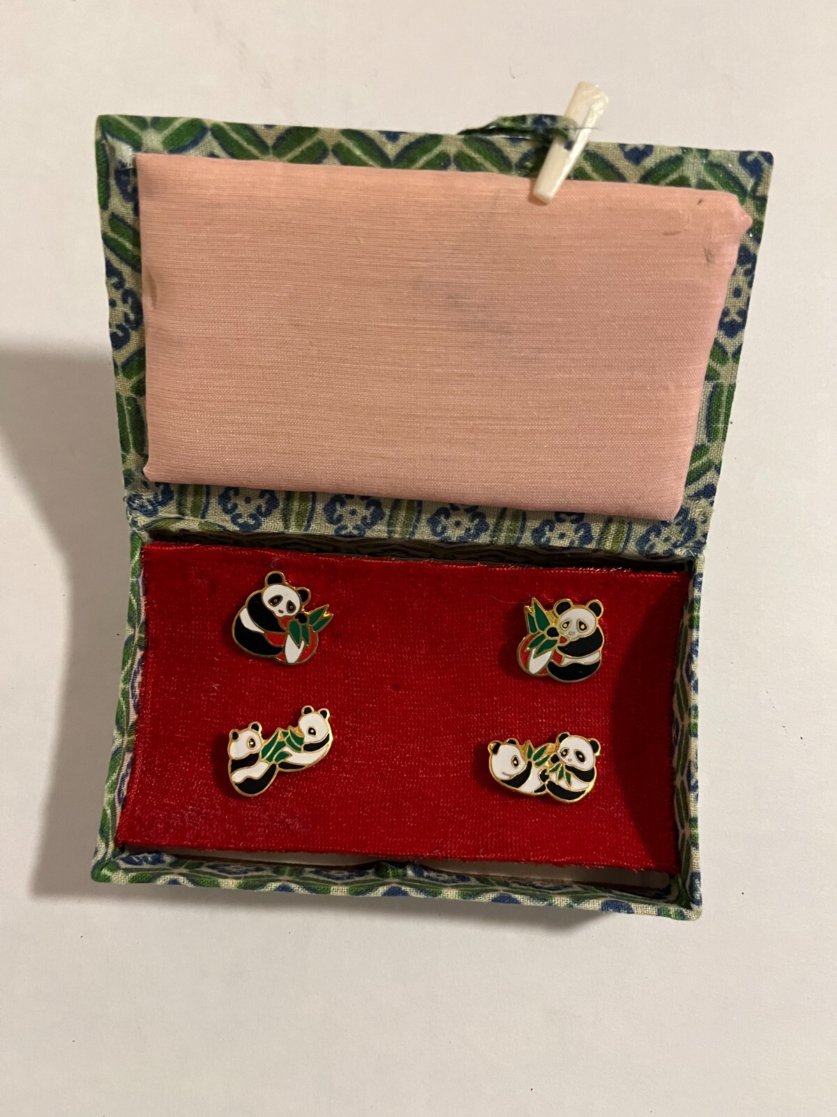 4 PCS -MIXED SHAPES OF PANDA ENAMEL PINS – (approx one cent size each) NEW w/box