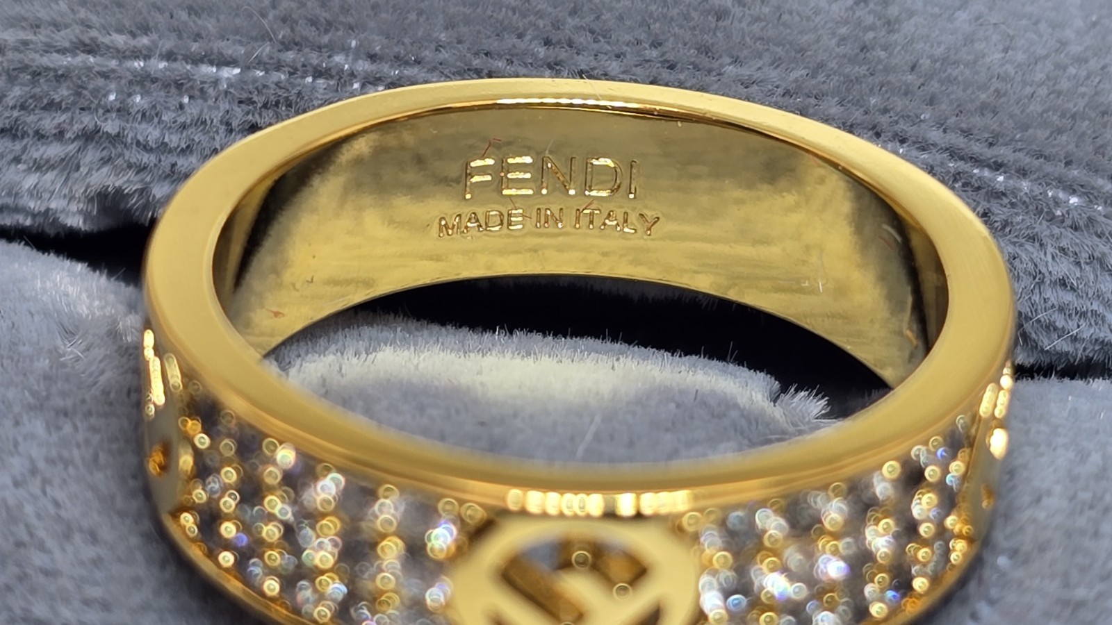 Fendi FF Logo Ring Gold Tone Pave Crystal Band Size 8.5 Made In Italy