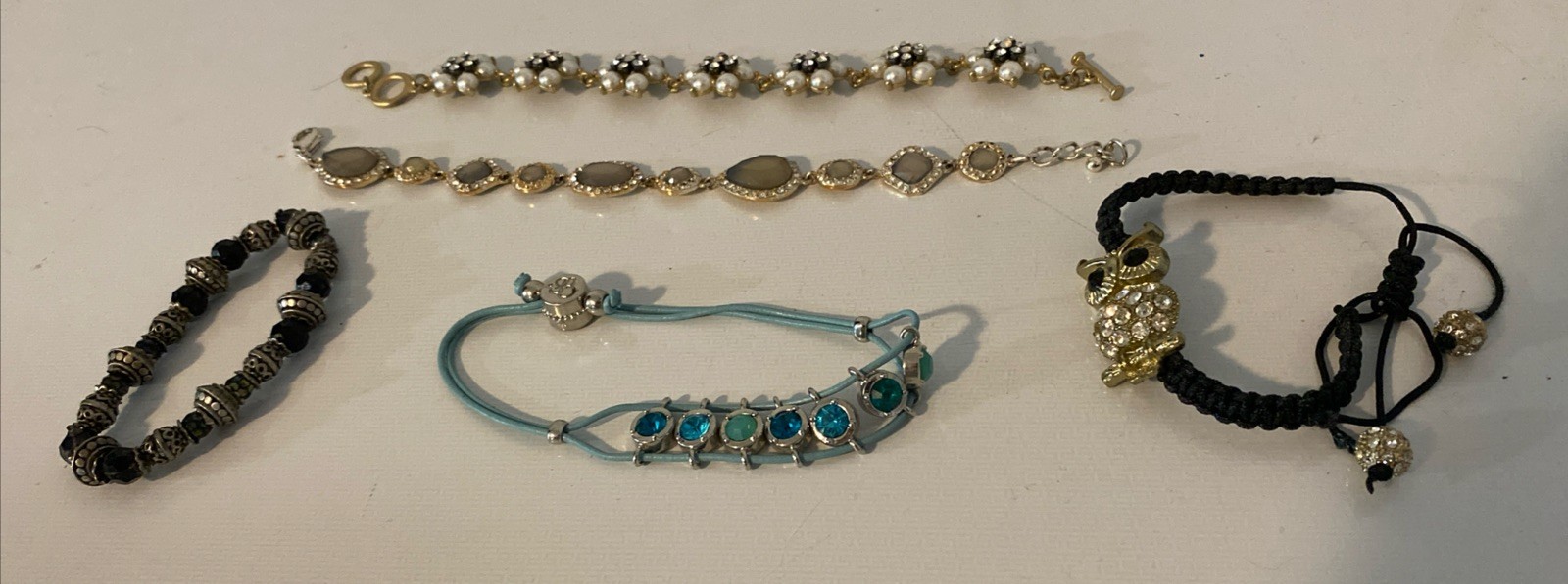 5x bracelets& 2x Rings Nice Rhinestones Varied