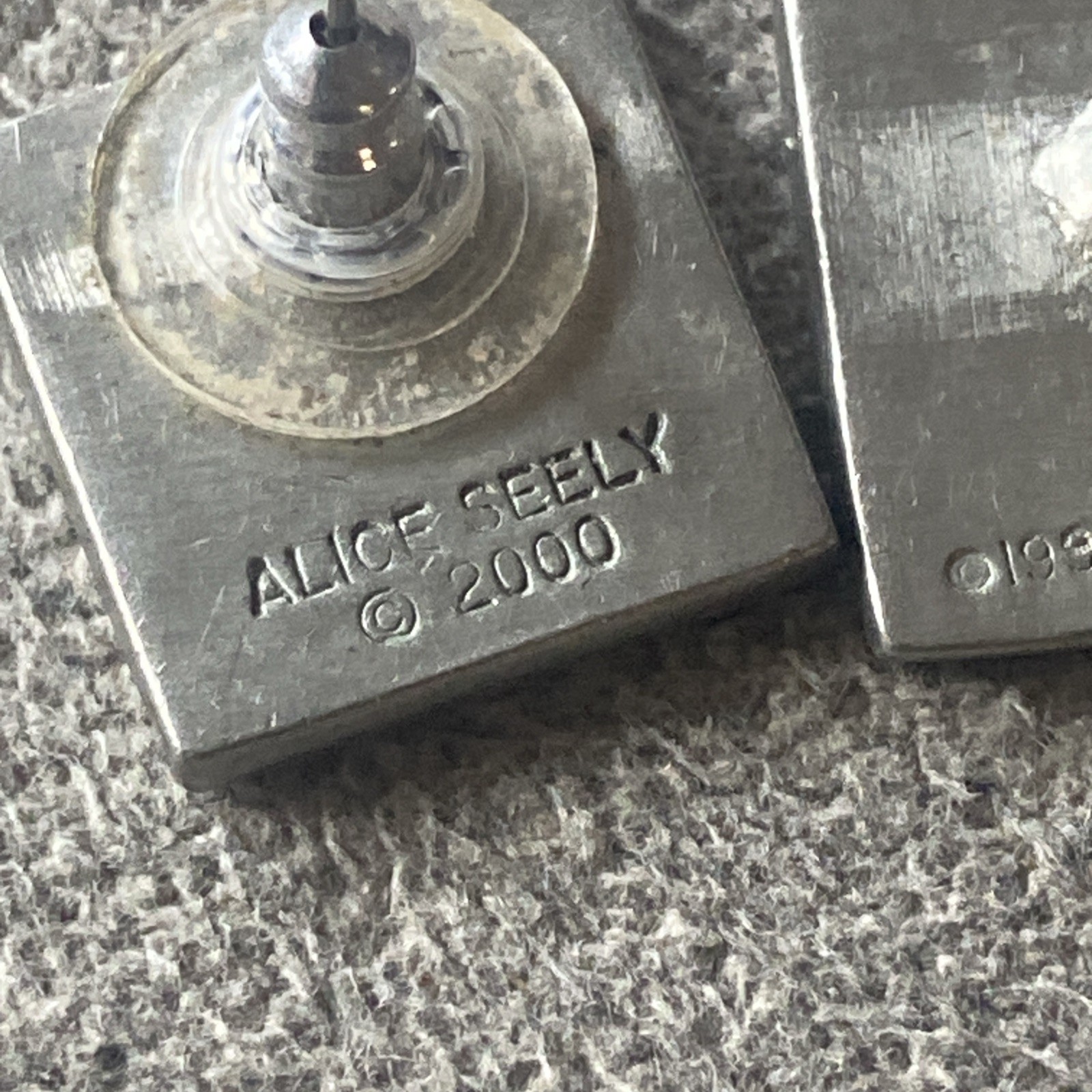 ALICE SEELY Pierced Earrings Healing Hands Vintage From 2000