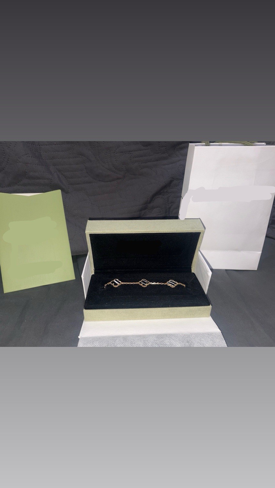 Clover Bracelet Gift Box Set – Elegant Everyday Bracelet