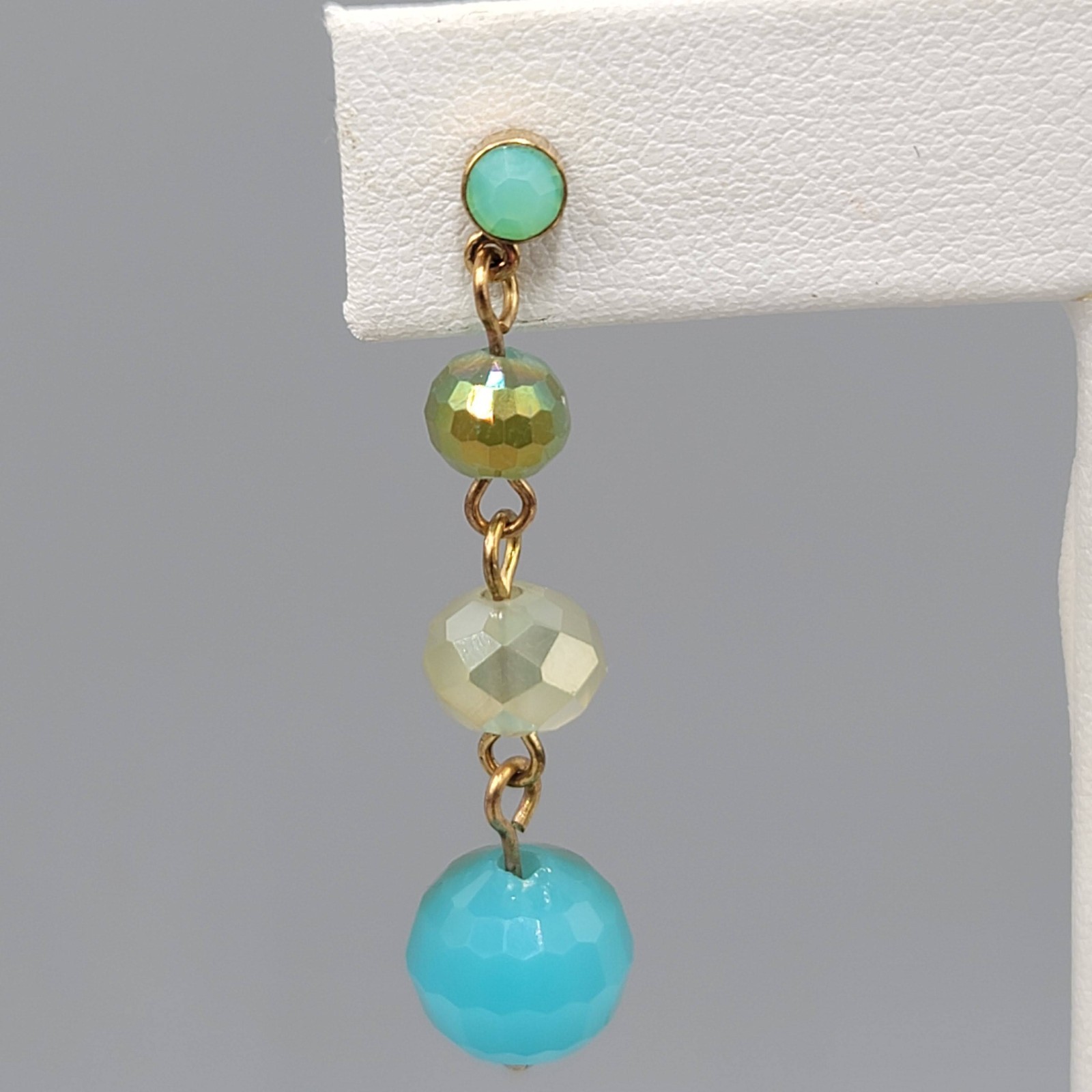 Blue Multicolor Glass Bead Pierced Earrings Gold tone Dangle 1.5 in