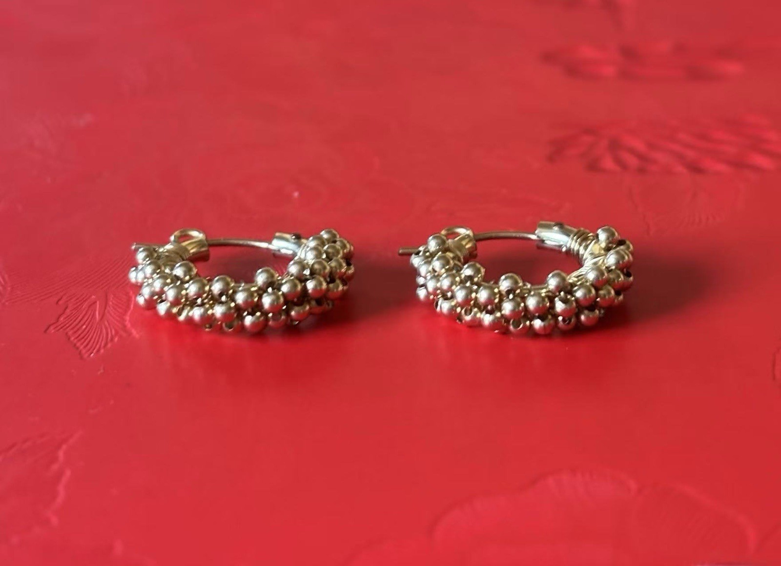 Hoops Earring-14k Gold Filled .75″ Tube Hoops made by 2mm 14K GF metallic Beads