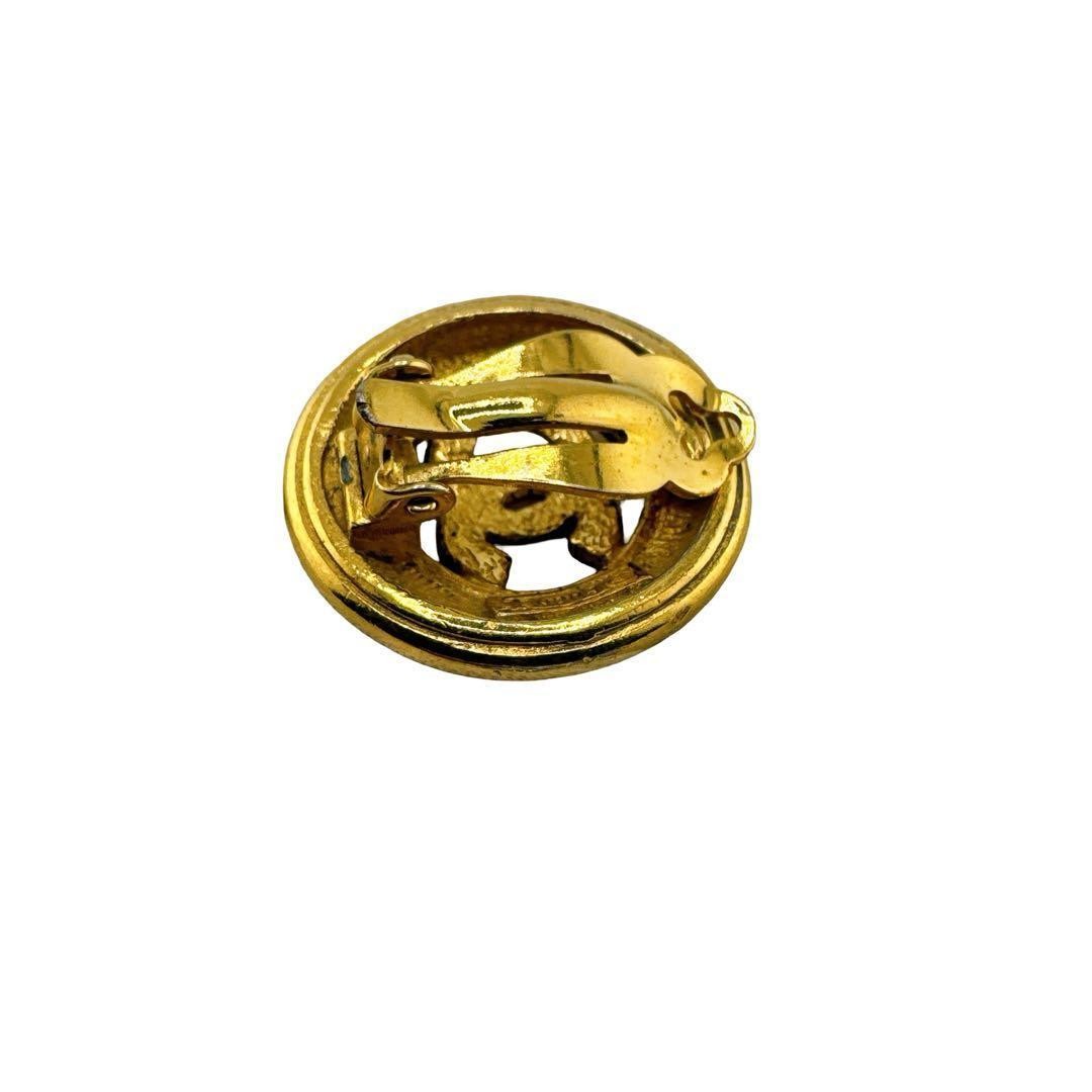 Chanel Vintage Coco Mark Single Clip-On Earring Logo Iconic Jewelry