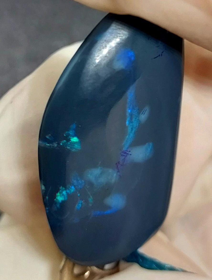 16.31ct Huge Solid Black Opal Lightning Ridge Vibrant Galaxy Polished Pendant✨️