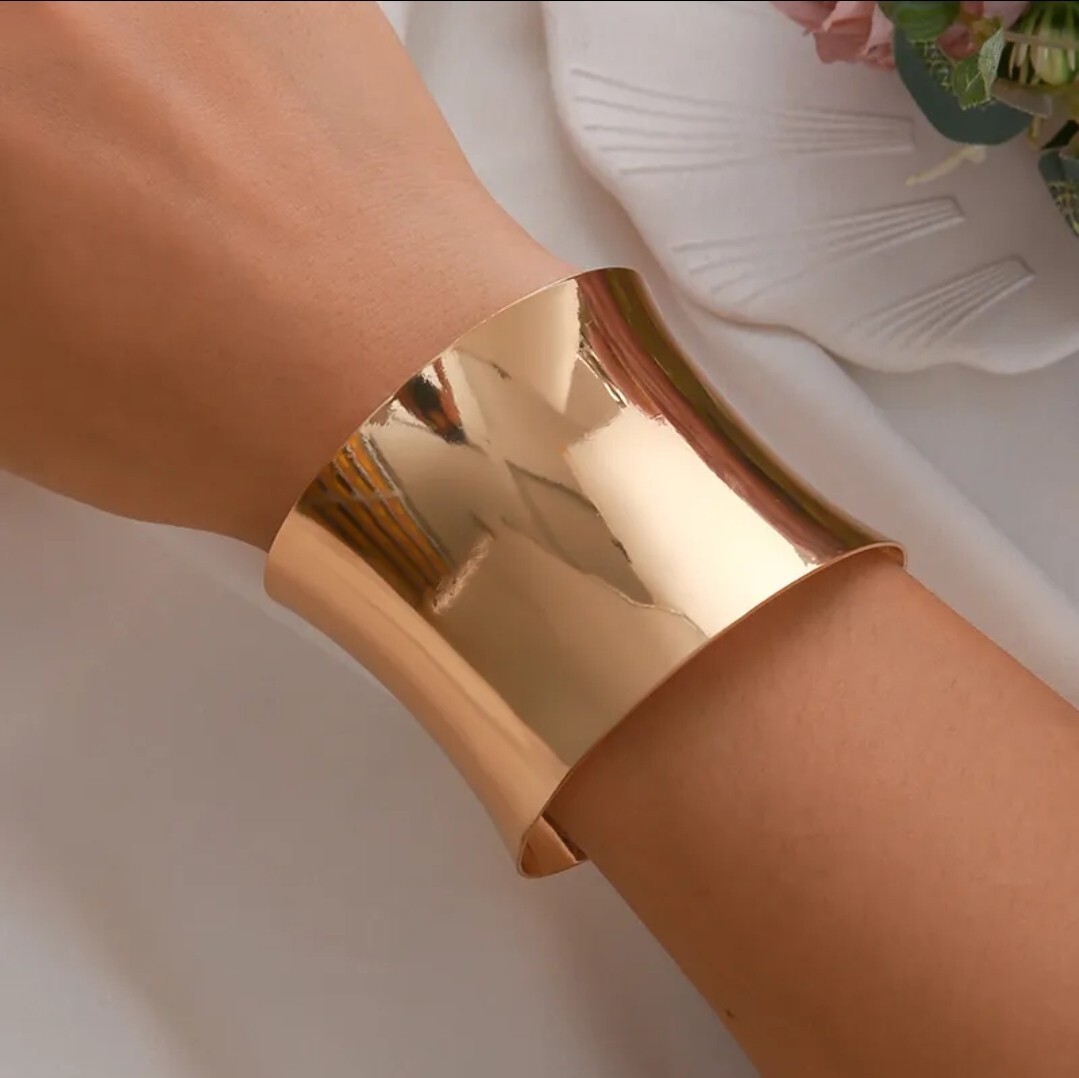 Womens Fashiom Jewelry Gold Wide Cuff Bracelet Shiny Smooth