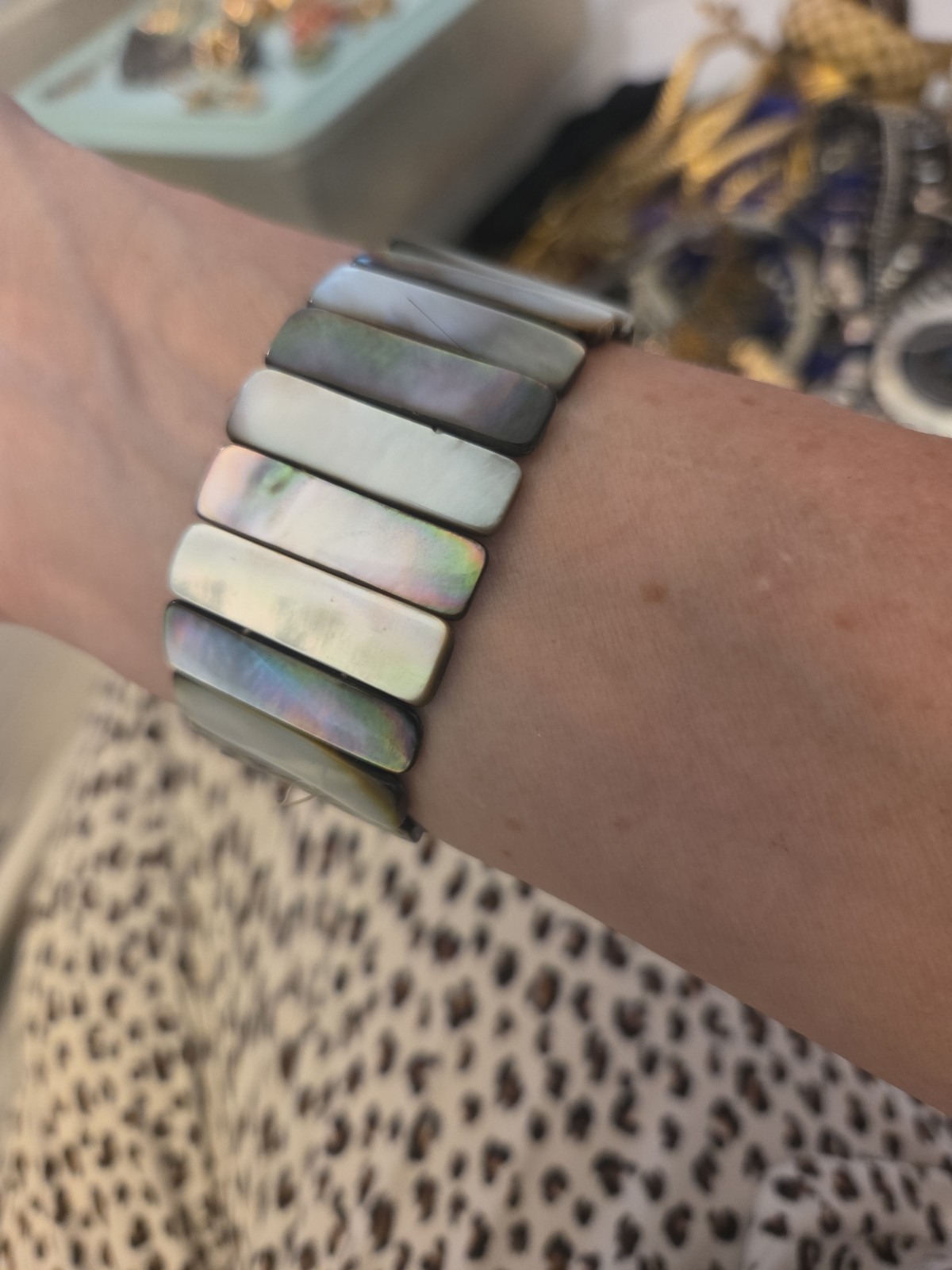Mother of Pearl/Abalone Shell Stretch Bangle Bracelet Multicolor Rectangle