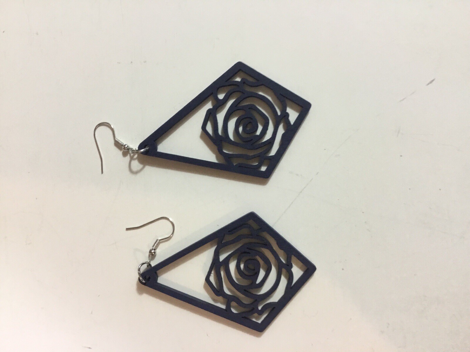 Women’s Earrings Wood Cut Multiple Color 3 Pack New In Bag Beautiful Nwot Varied