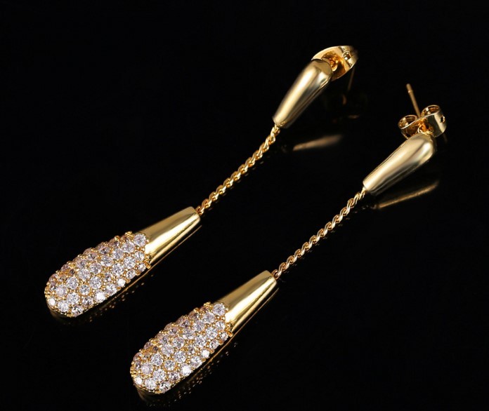 Dazzling Cubic Zirconia Dangle Earring Gold Plated Teardrop Wedding Bridal S12