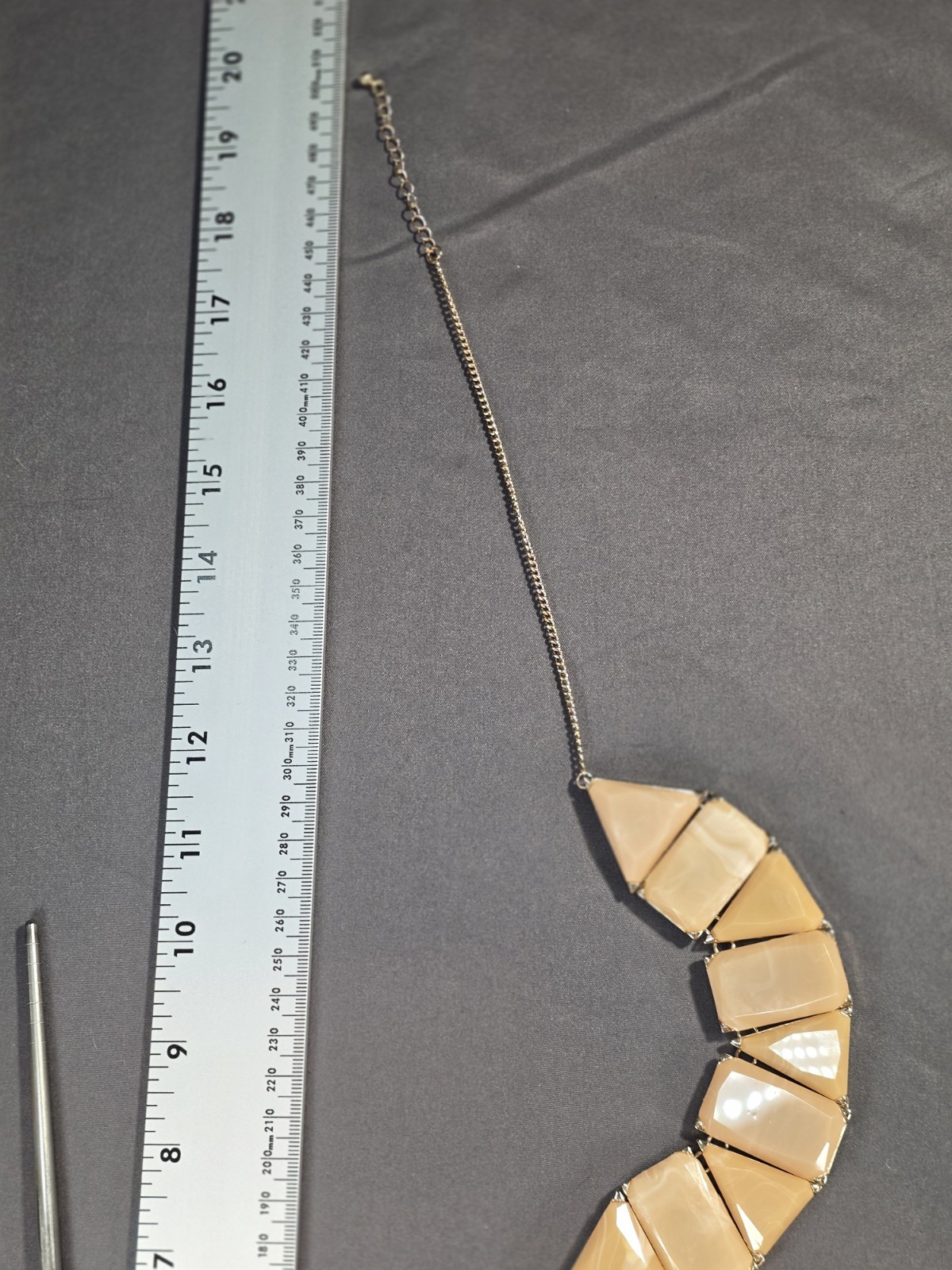 Geometric Beige Statement Necklace – Gold-Tone Chain | Neutral Resin Stone…