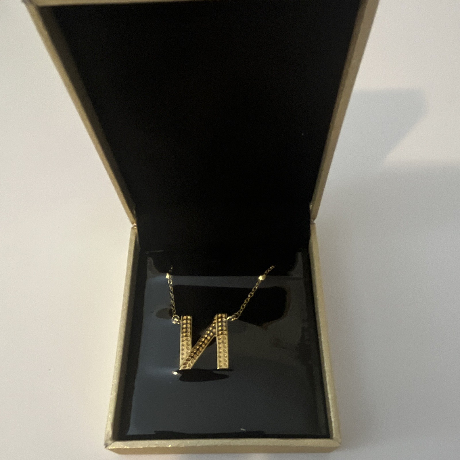 DERDALN Gold Tone Letter N Initial Pendant Necklace w/ Clear Rhinestone Pavé
